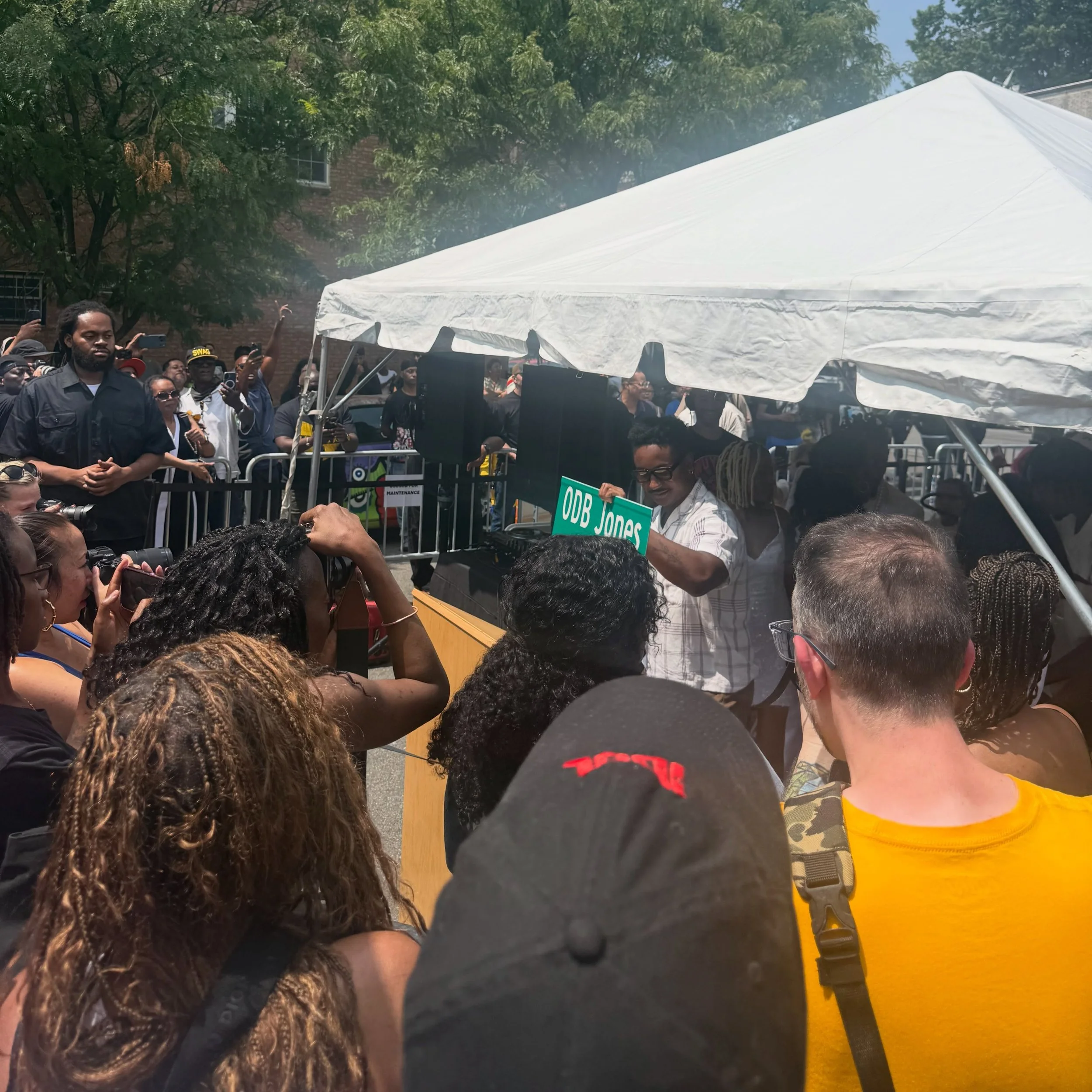 From this day forward, Claver Pl and Putnam Ave will forever be known as Ol Dirty Bastard (ODB) Jones Way 🔥🔥 

Shoutout to @chiosse, the estate of Anthony Jones, and ODBs family who&rsquo;ve spent the past 3 years working to make this vision a real