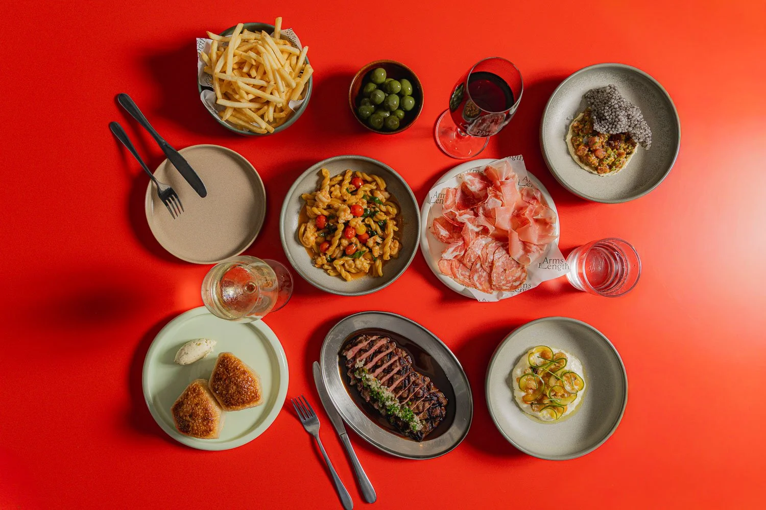 Arms Length_Feb26_Low Res_ Credit Jorge Santos-31.jpg