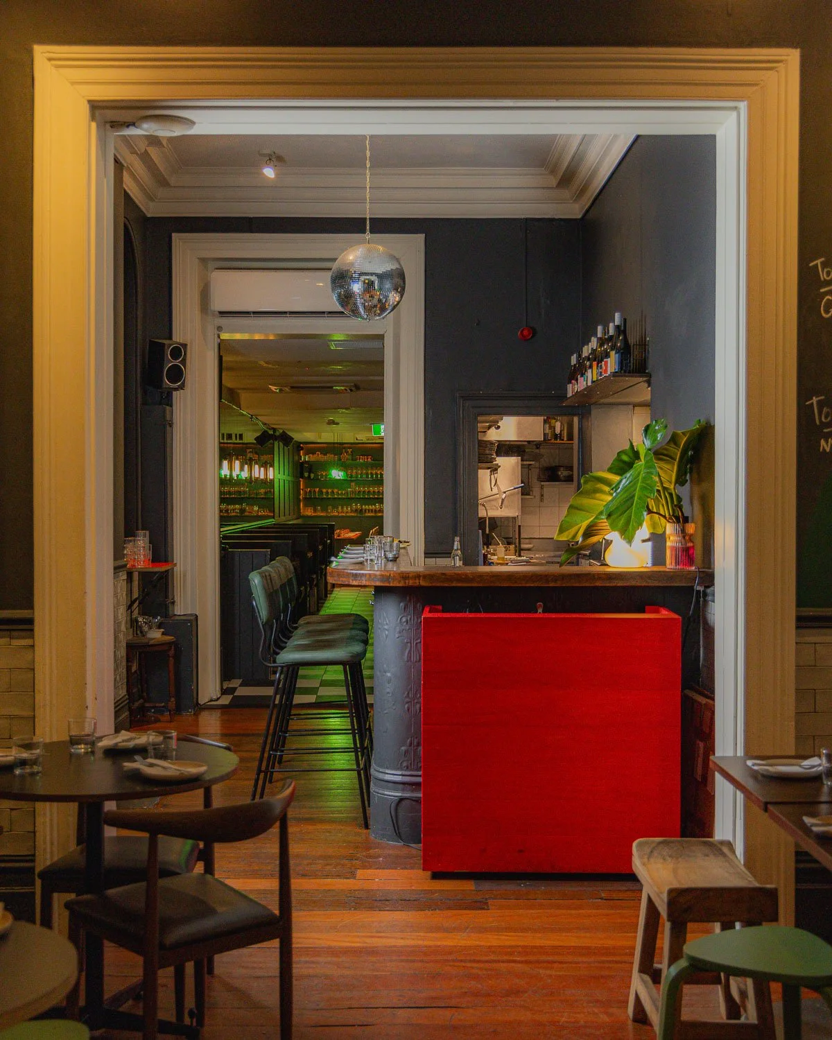 Arms Length_Feb26_Low Res_ Credit Jorge Santos-73.jpg