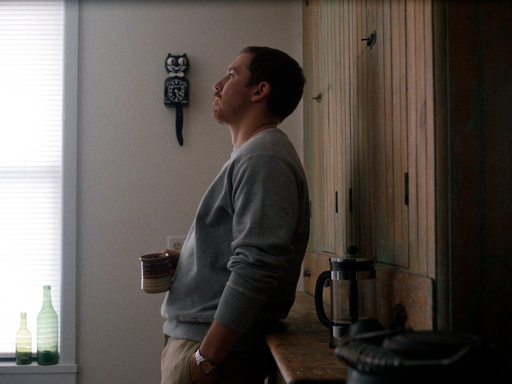011_STC_CoffeeCatClock.jpg