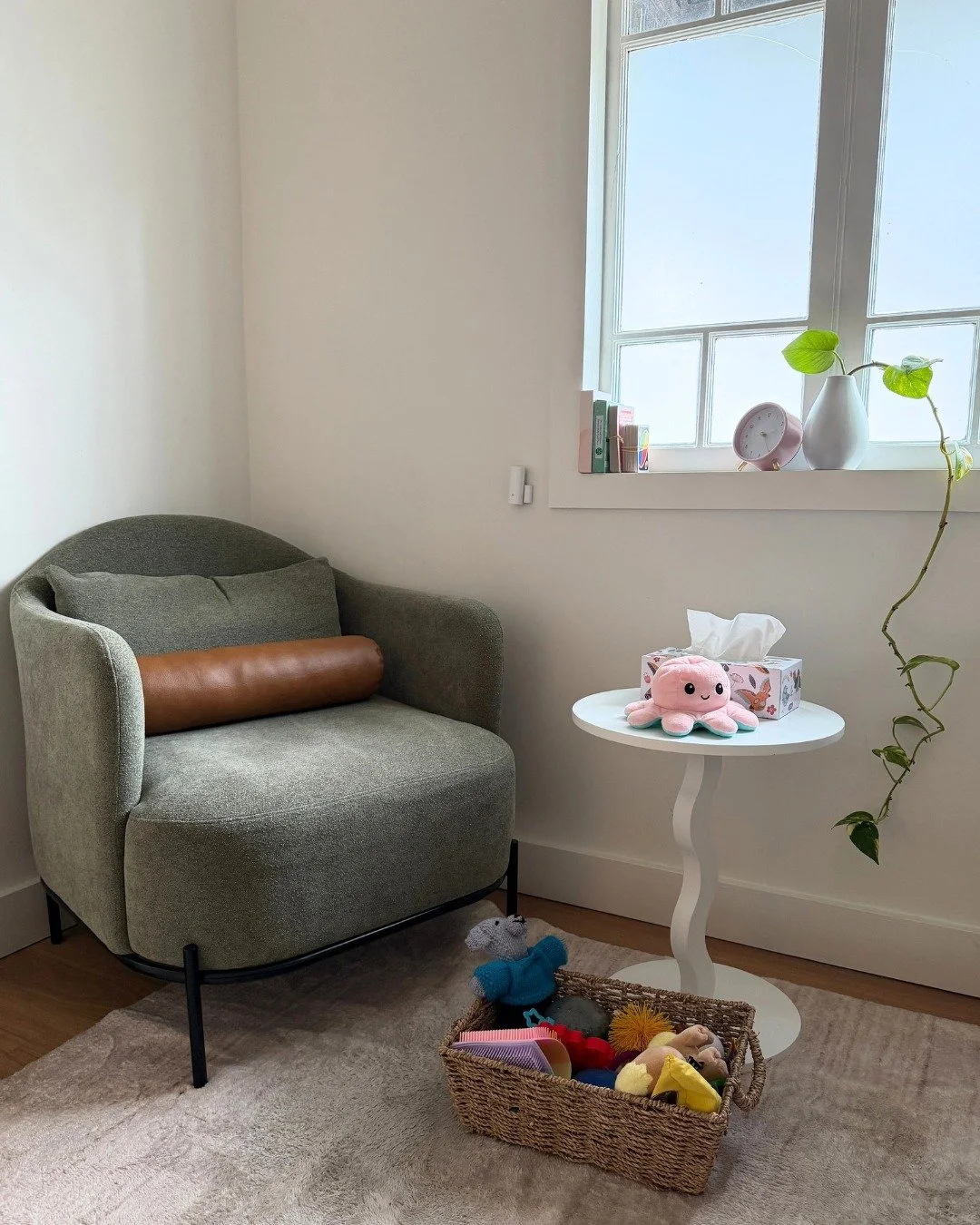 A little look inside Rachael's therapy room

You might notice a few little extras tucked into the corner of Rachael's room at The Good Life Therapy.

And they're there for a reason.

The basket of sensory toys and comforting objects isn't just for ou