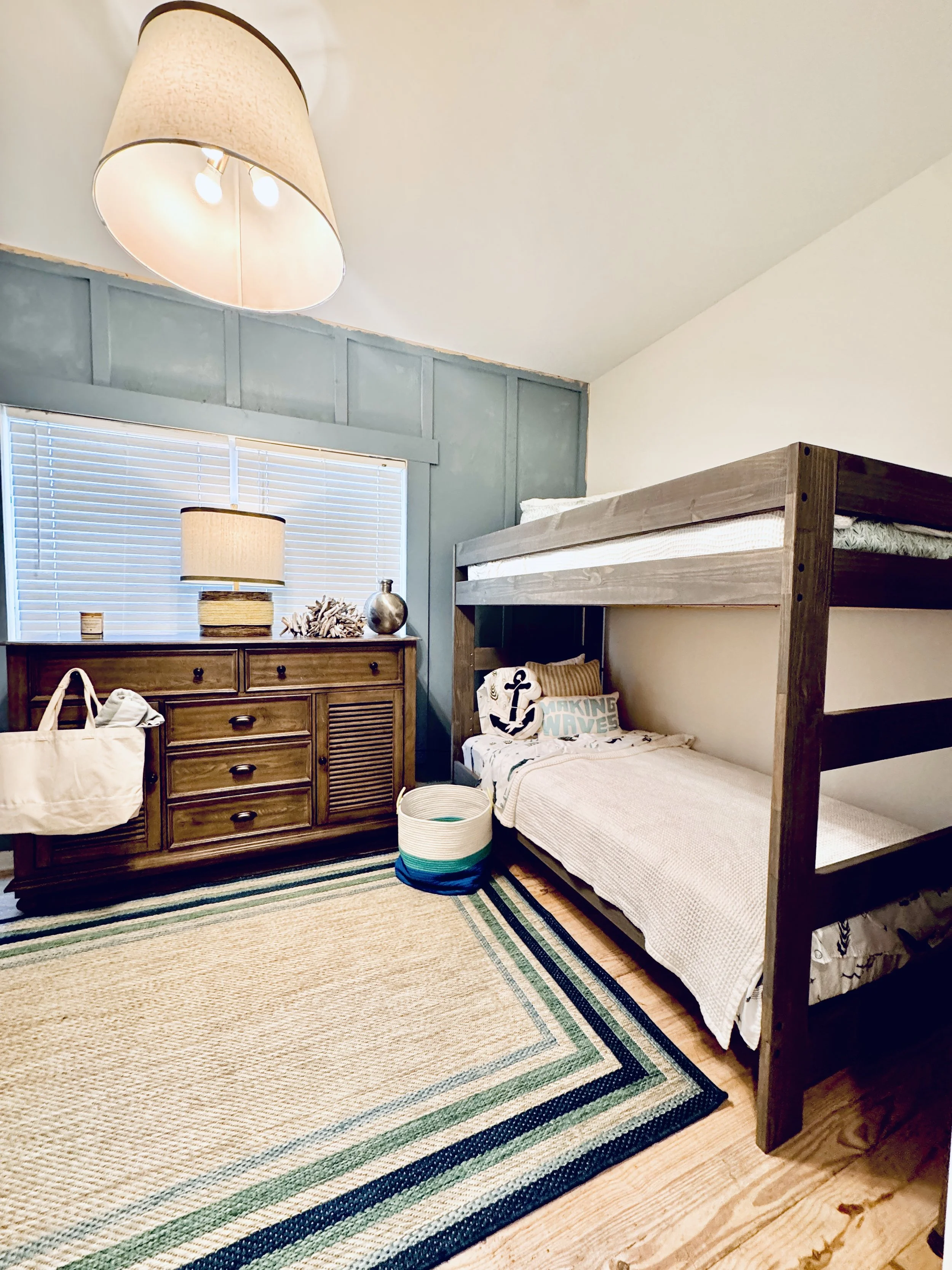 Bunk Room 
Sleeps 4 — ideal for kids or extra guests
