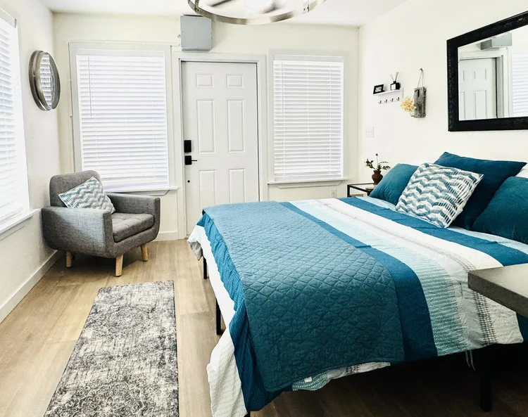 Queen sleeping area in the cabin’s main living space