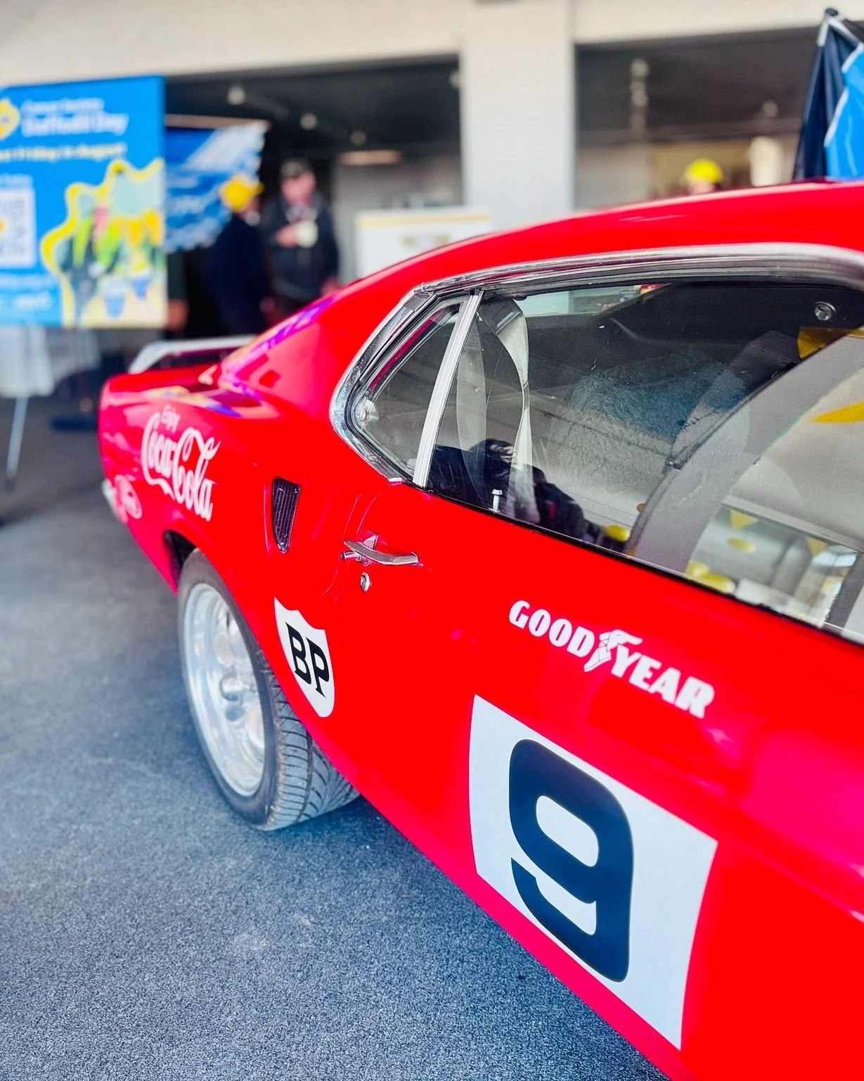 🚗 VINTAGE CARS, CUPPAS AND A GOOD CAUSE🌼

You might have spotted some excellent vintage vehicles in the former Farmsource shop in Waimate.

If you see members of the Waimate Vintage Car Club there this week, pop in for a cuppa, have a closer look a