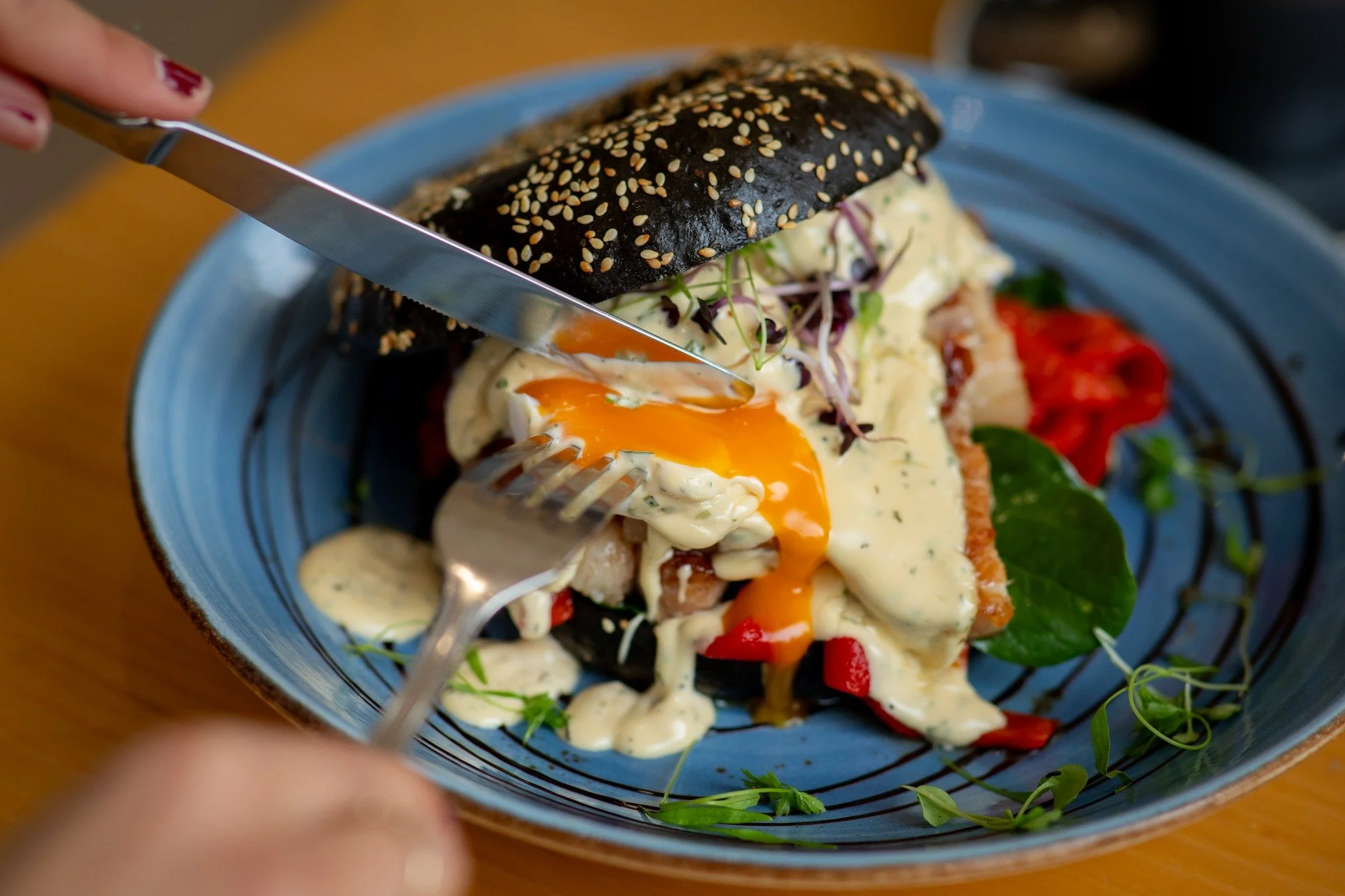 🍽️ HELP YOUR FAVOURITE EATERY THIS SCOFF

📸 If you order a SCOFF special, take a photo and share it!

Tag the eatery and Explore Waimate so we can reshare your photos and get those dishes travelling around social media.

It might seem like a small 