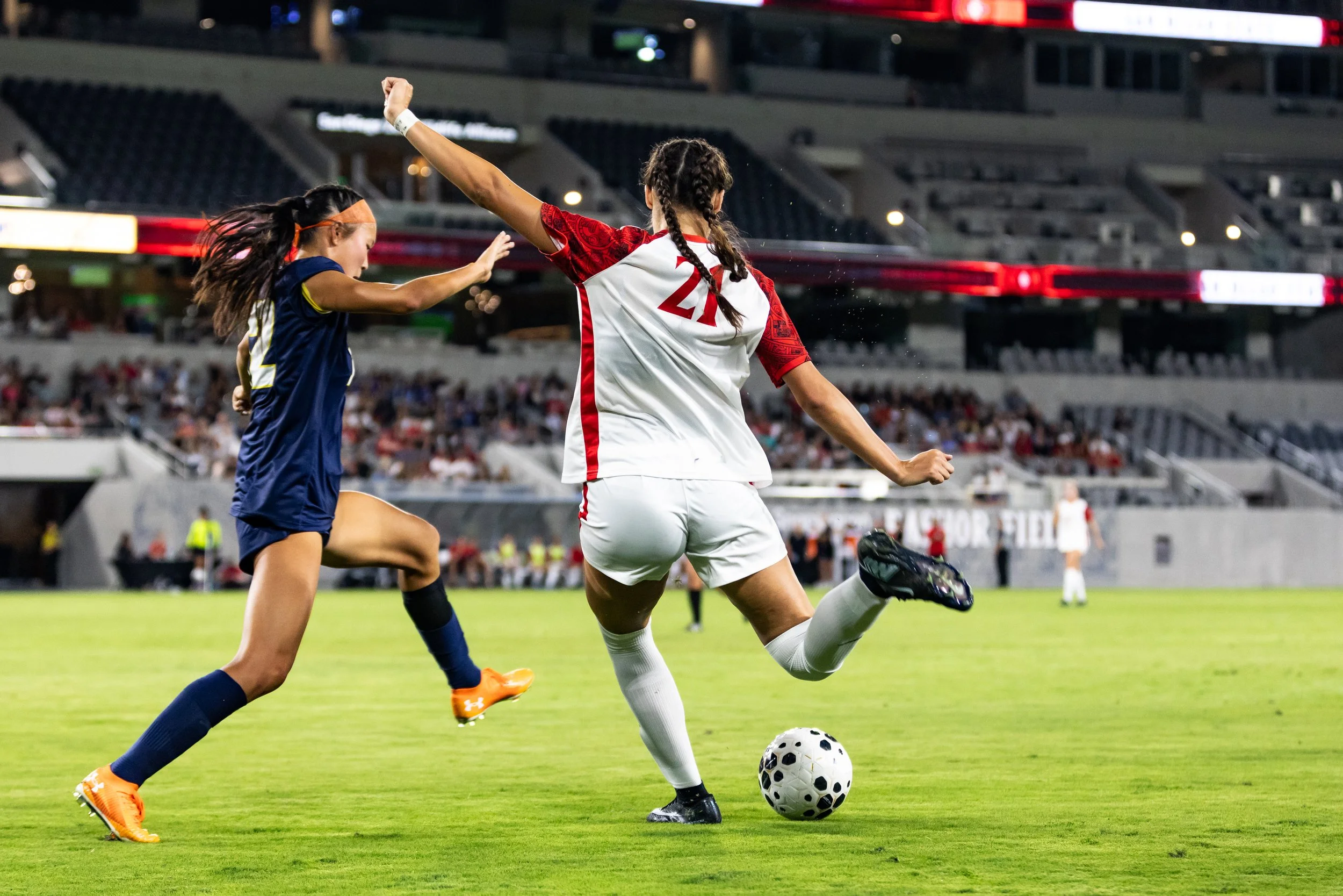 08-30_W Soccer-v-UCSD_10.jpg