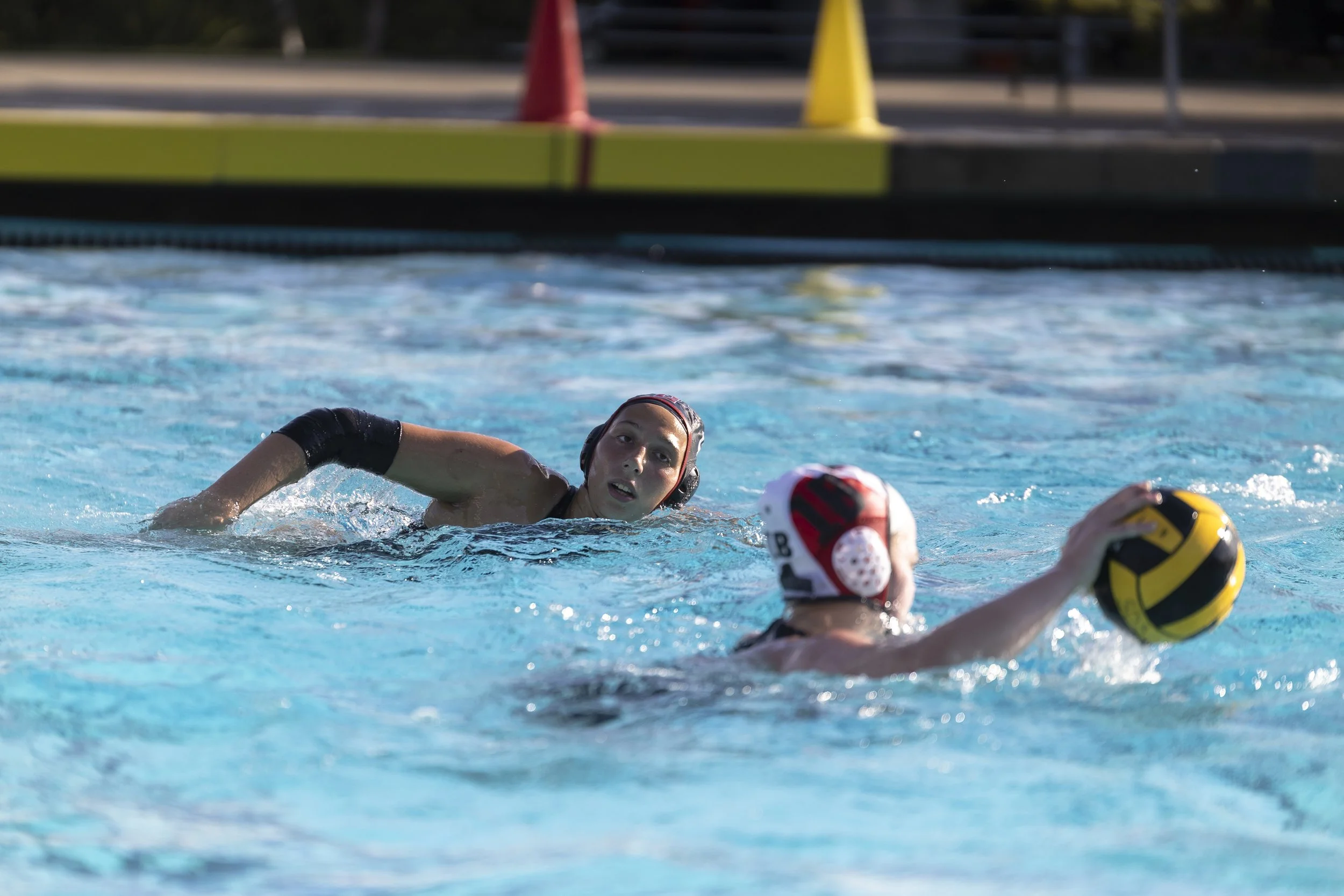 2603-27_Water Polo-v-Brown_23.jpg