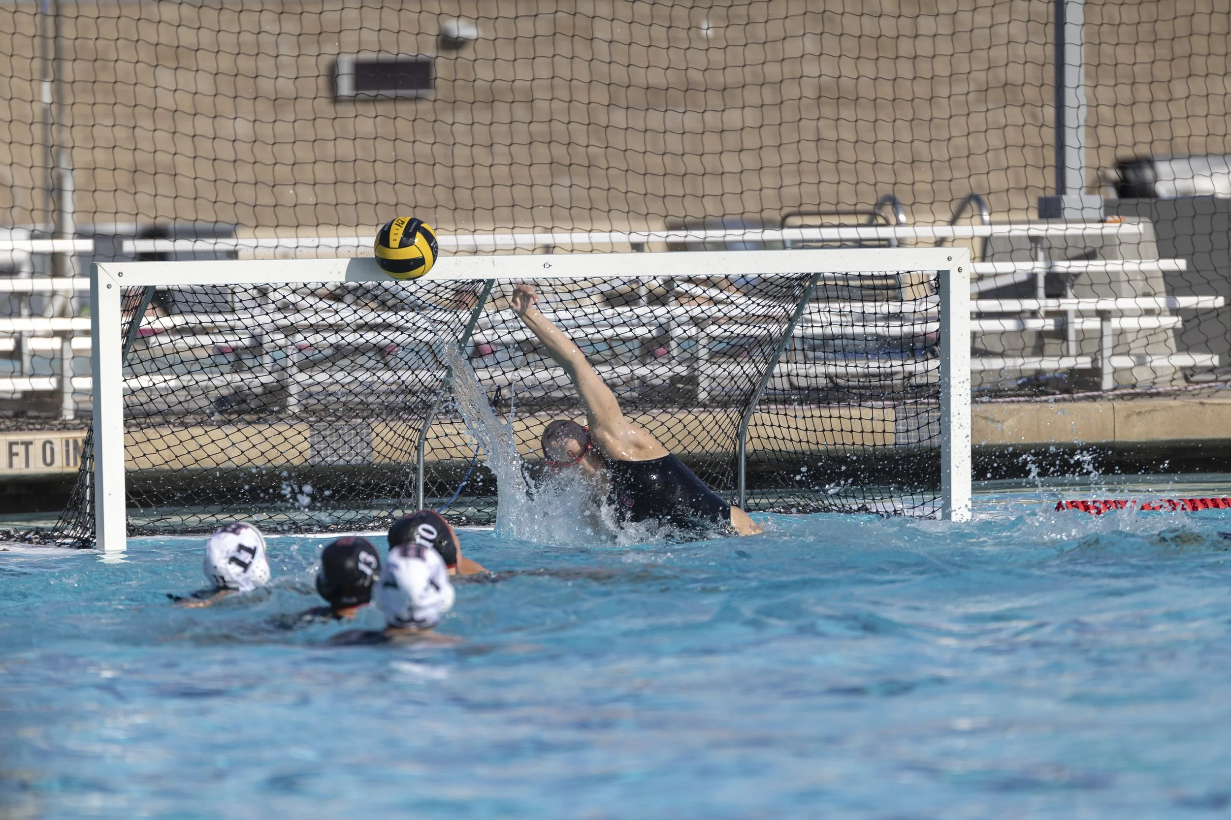 2603-27_Water Polo-v-Brown_8.jpg