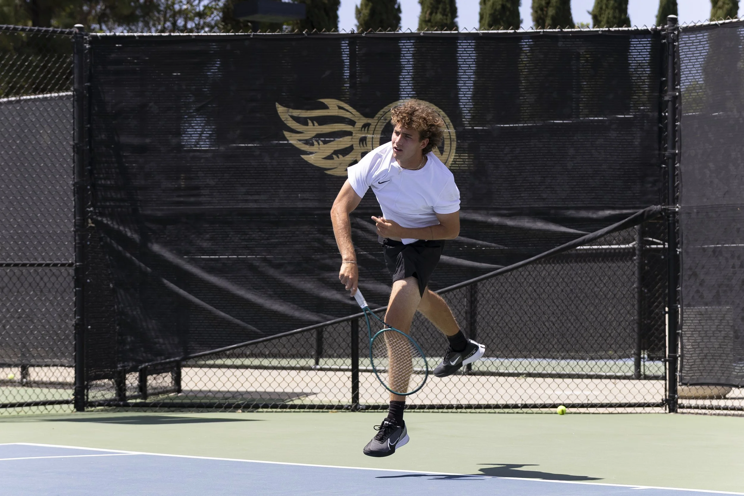 2604-19_M-Tennis-v-New Mexico_13.jpg