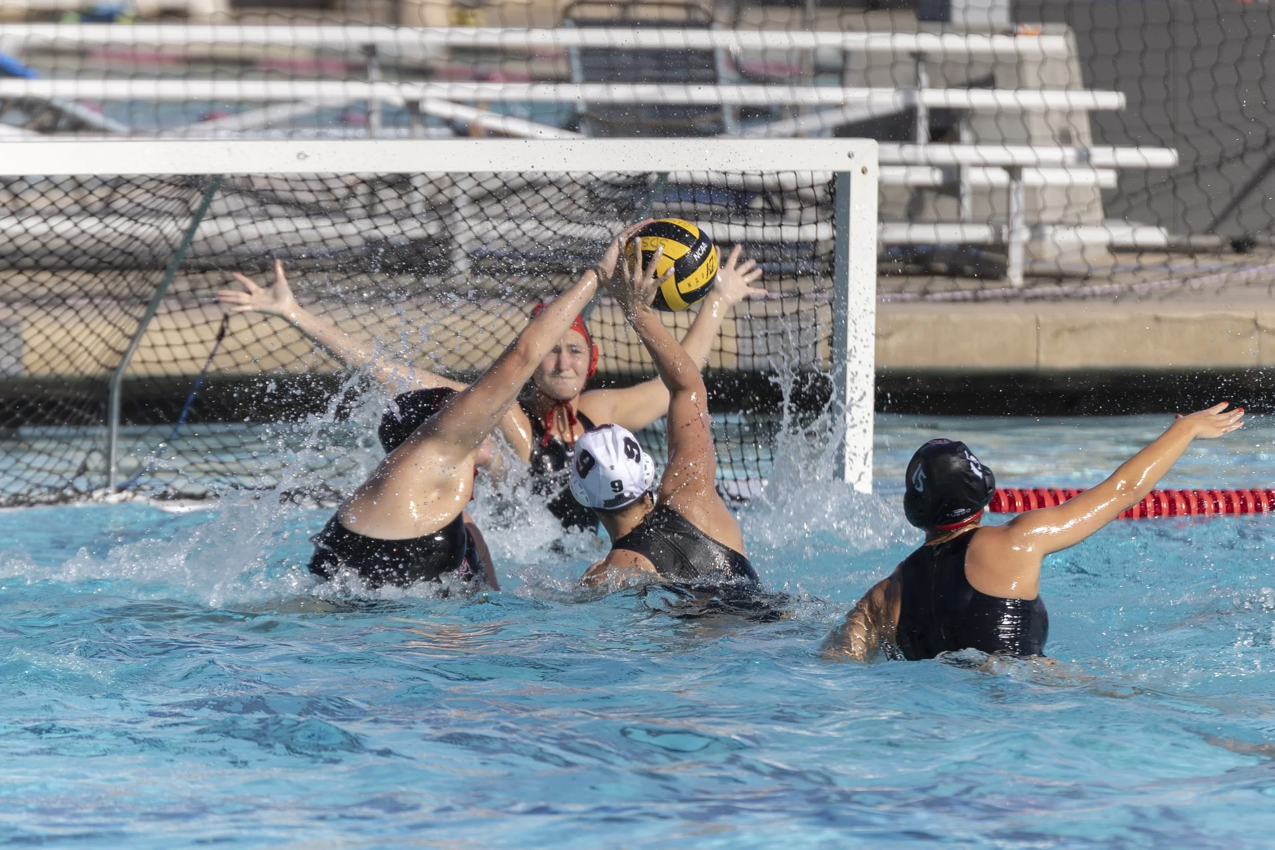2603-27_Water Polo-v-Brown_5.jpg