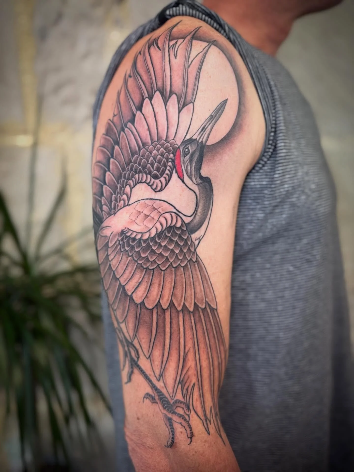 A clever play on words for Elton. The Crane symbolises his surname - first tattoo, done over two sessions. Thanks so much @bamboo_el it was a pleasure working with you!

#cranetattoo #neotraditional #firsttattoo #nztattooartist