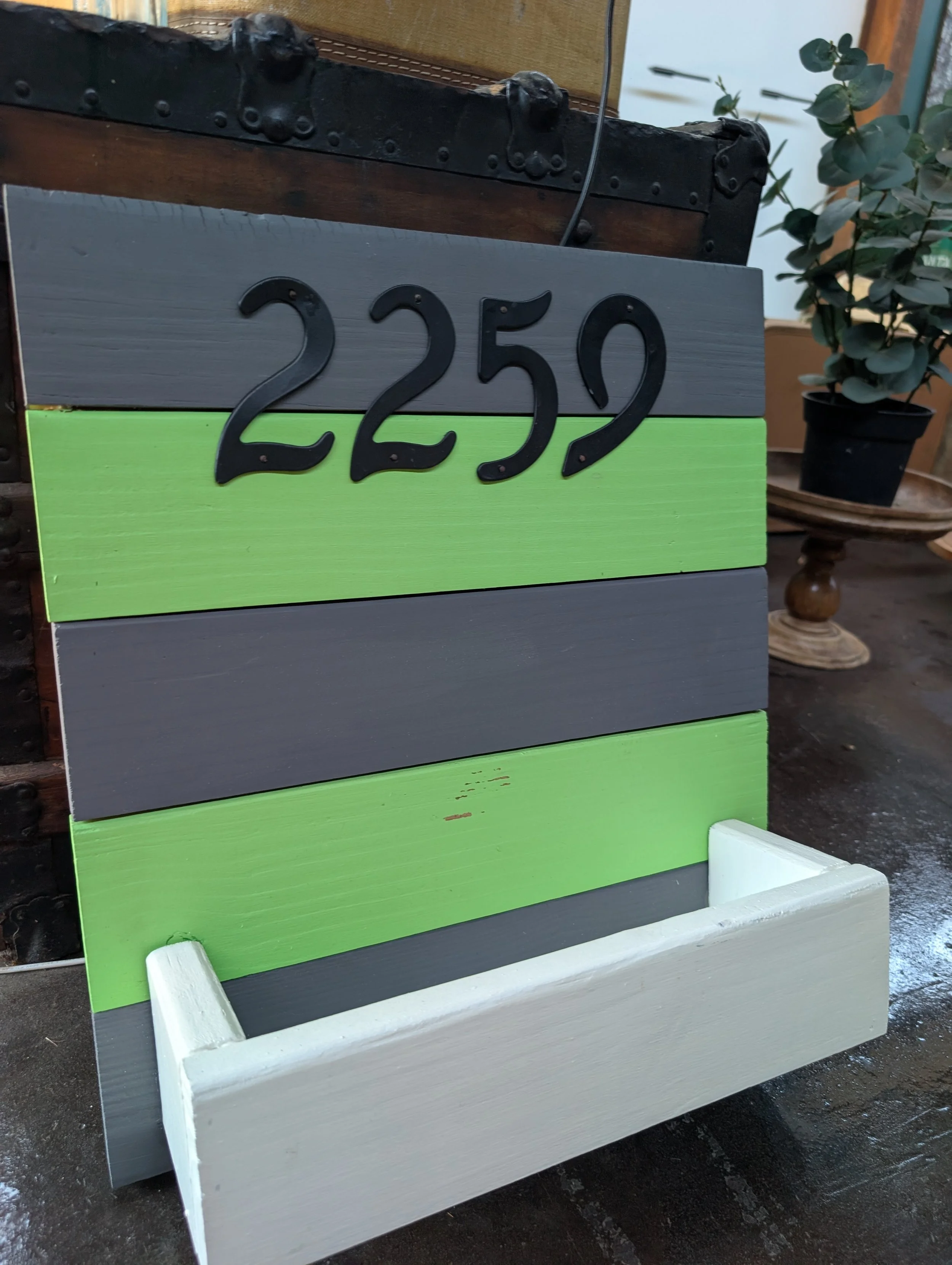 Address Sign