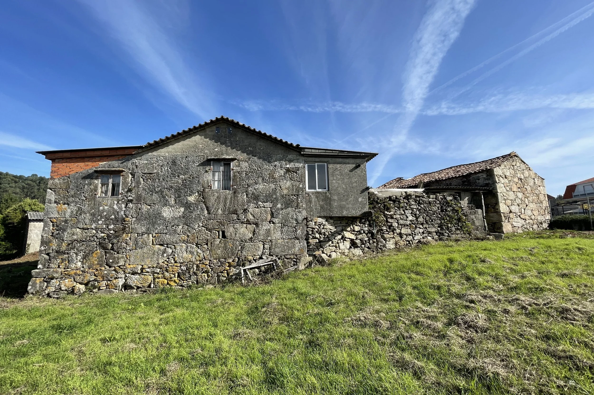 CENTRO COMUNITARIO / BURGUEIRA