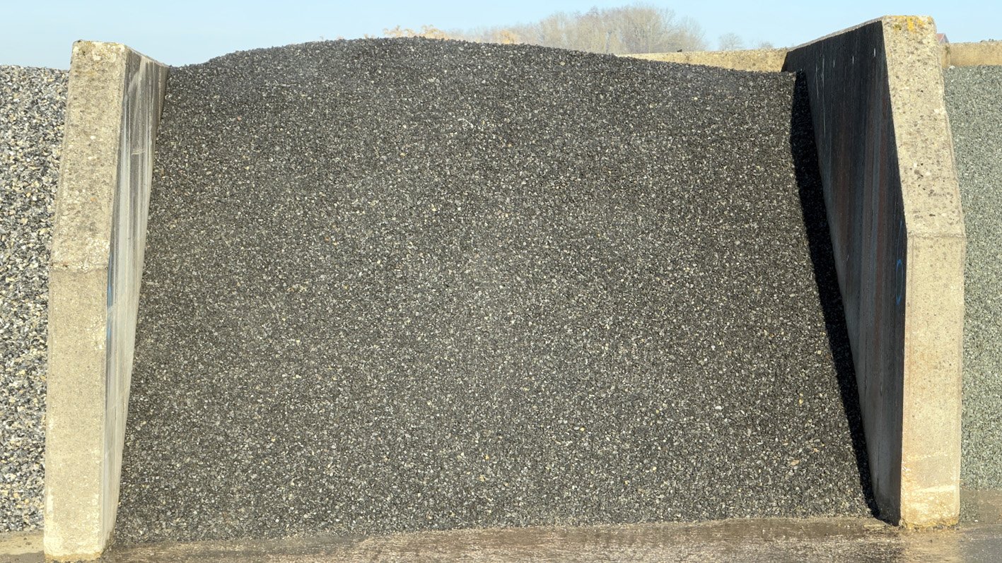 Ziersplitt-Basaltsplitt