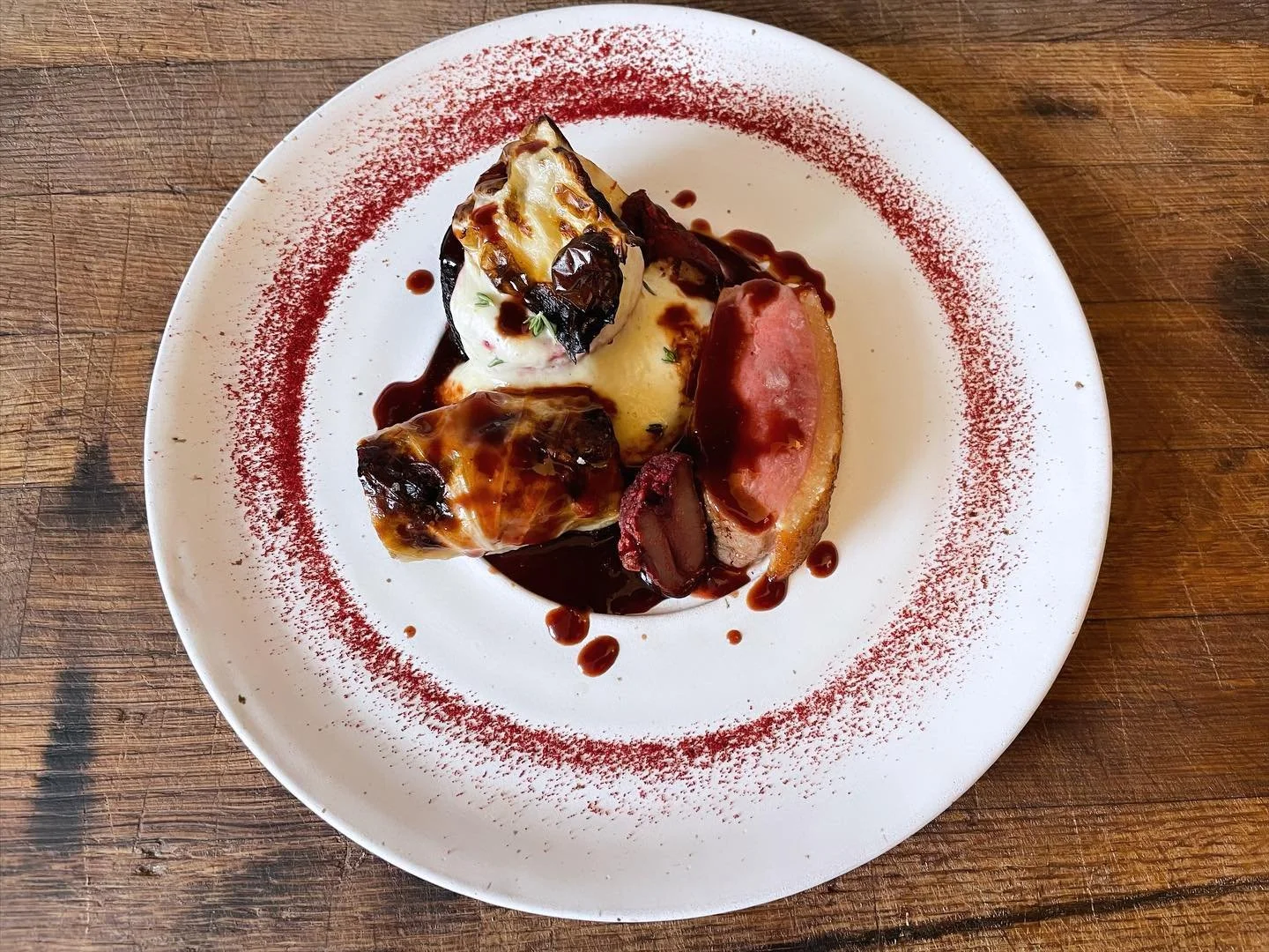 Duck breast, 
Confit duck legs 
Pickled and stuffed cabbage rolls
Cured crispy duck&rsquo;s heart 
Poached beetroot 
Polenta foam
Game jus finished with port and beet juice 
This one is a lot &hellip;
.
.
.
.
.
.
.
.
.
#duck #wholeduck #duckleg #conf