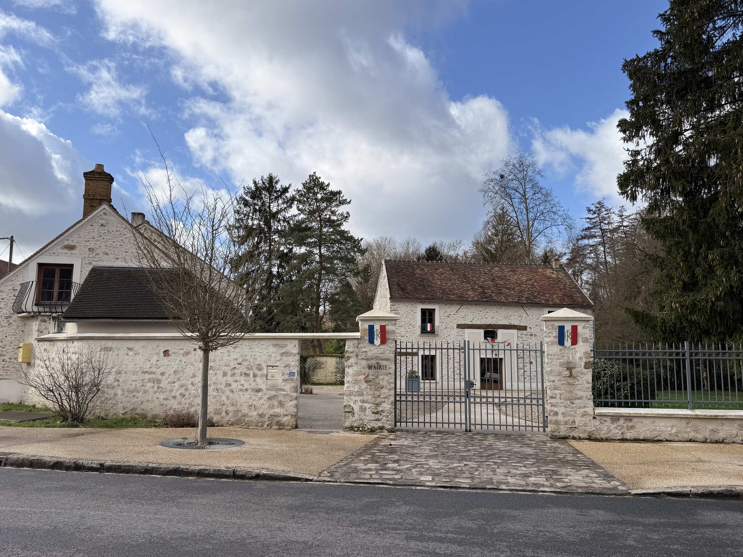Mairie Sermaise