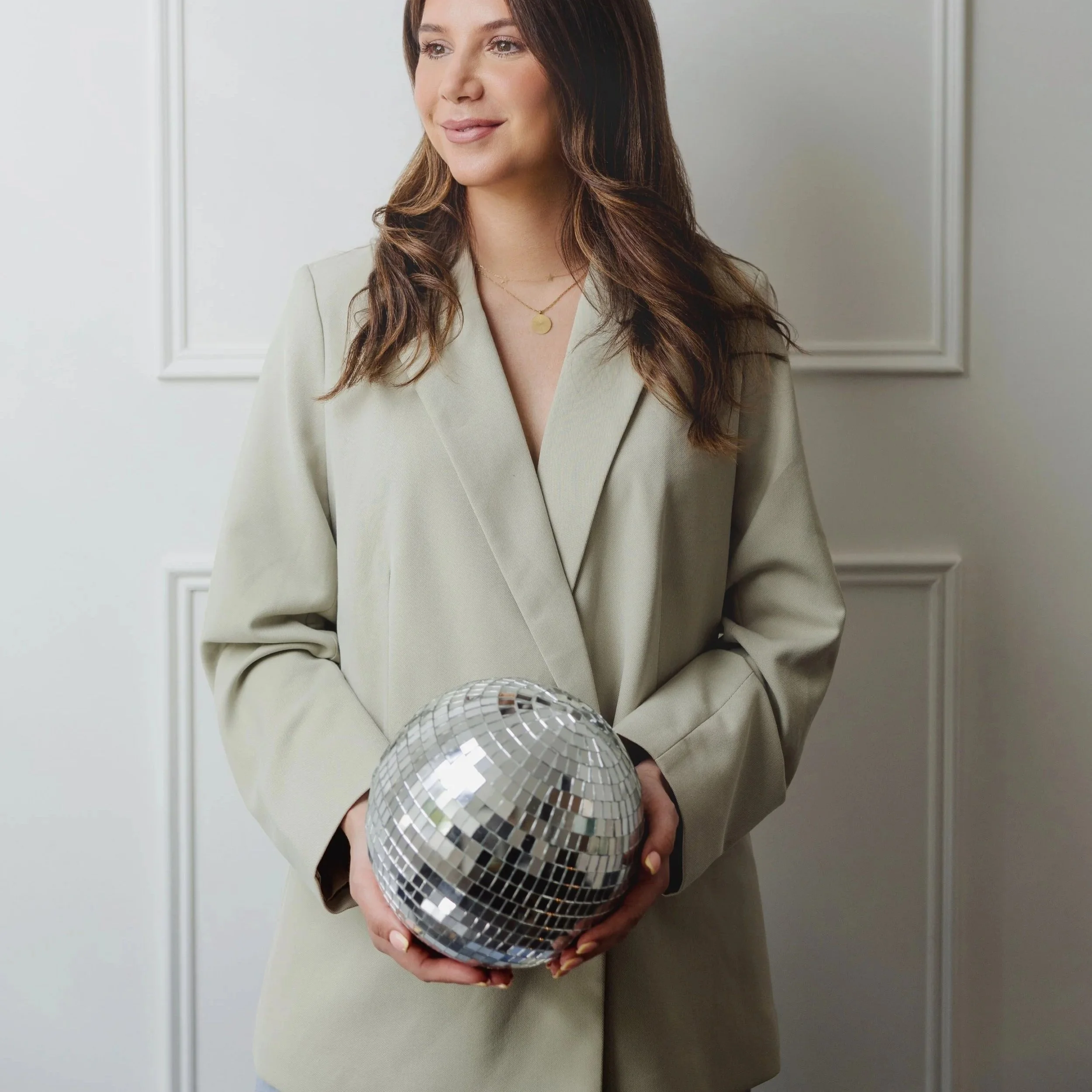 Brands that radiate - Your Vibes Only