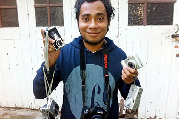 1 Camera 100 Smiles - Timor Leste