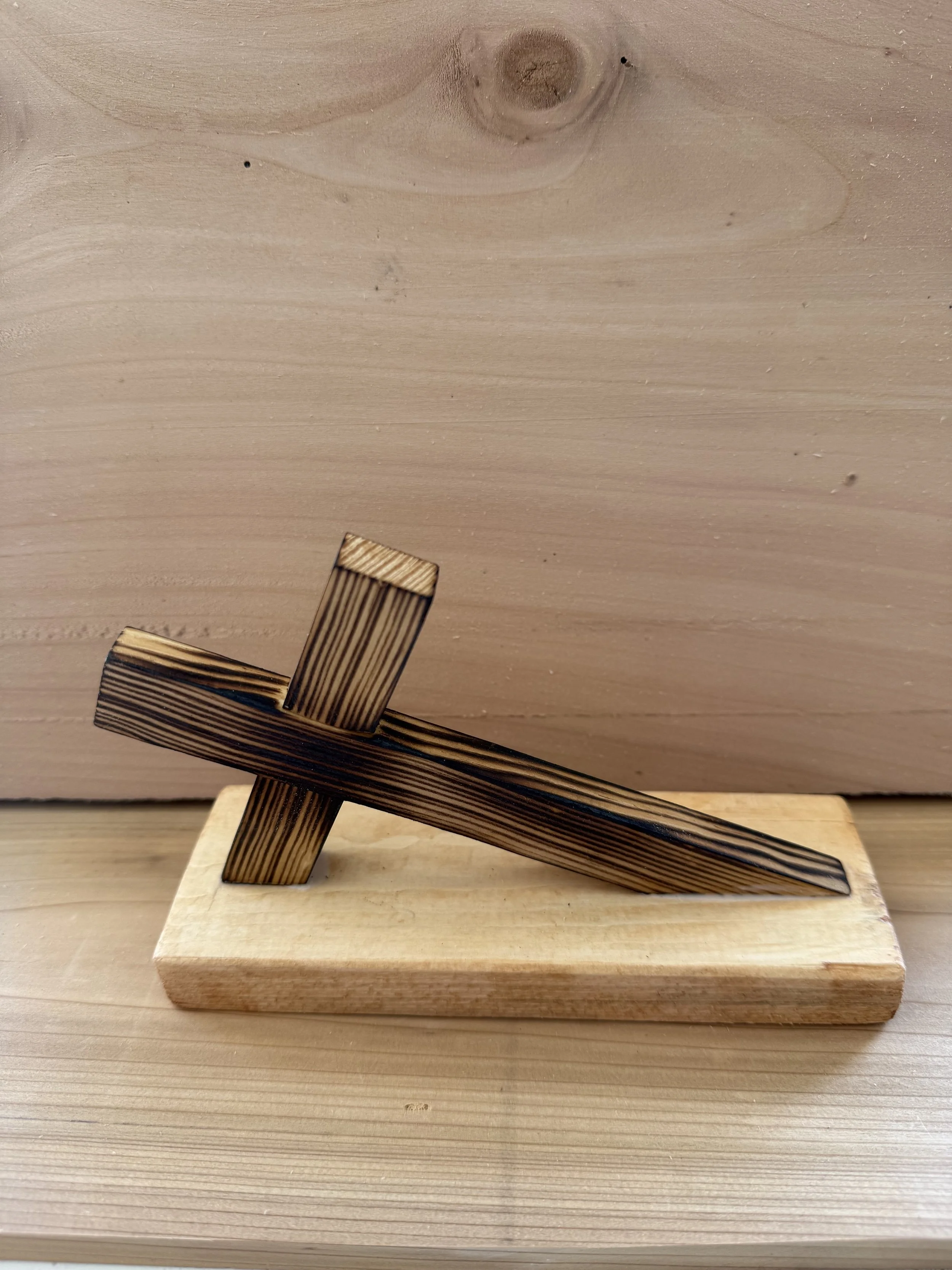 Leaning Cross Small – Solid Wood Display