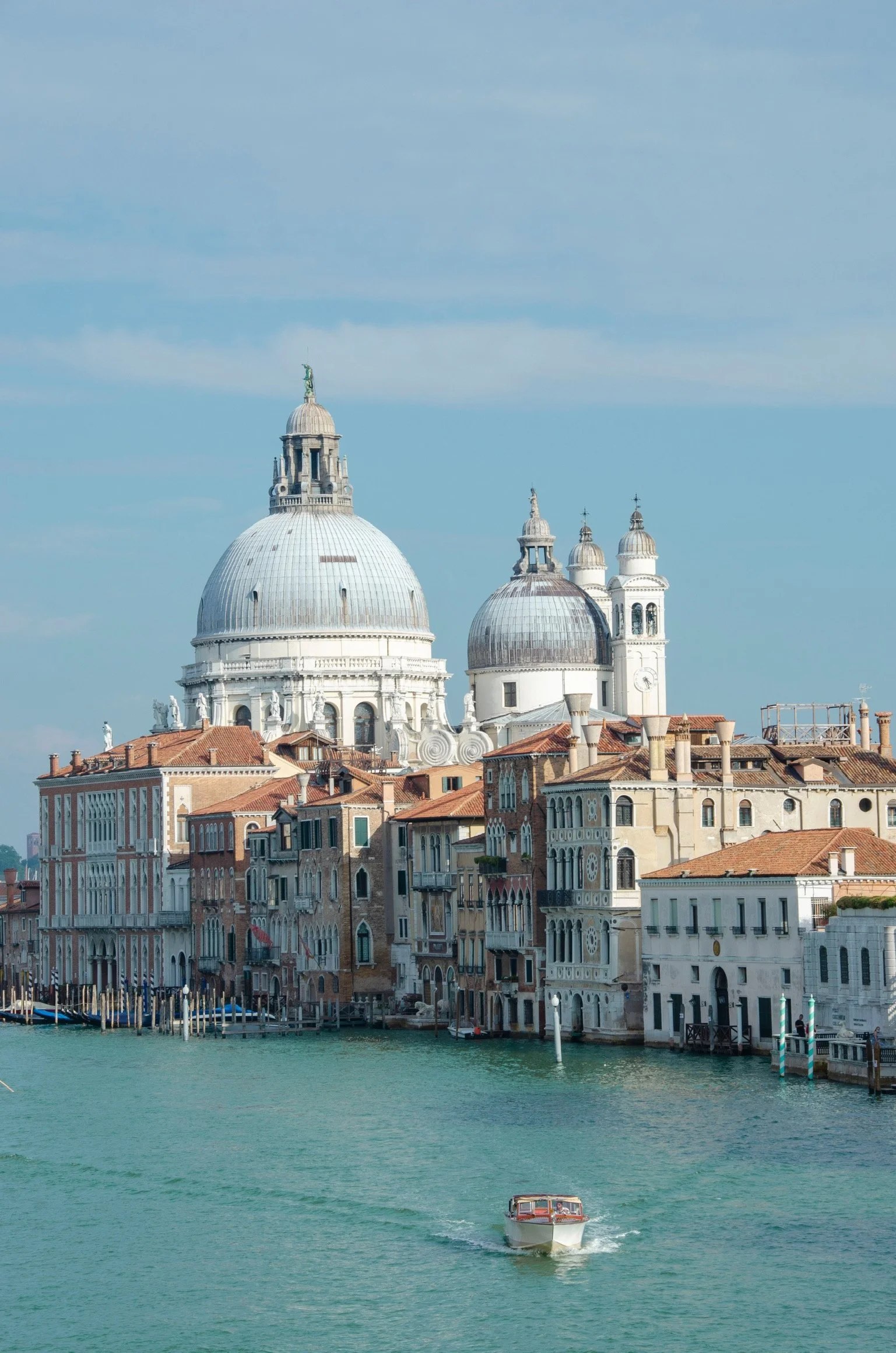 17_basilika-santa-maria-della-salute_venedig_staedtefotografie_c_tina-berger_2020_hochformat.jpeg