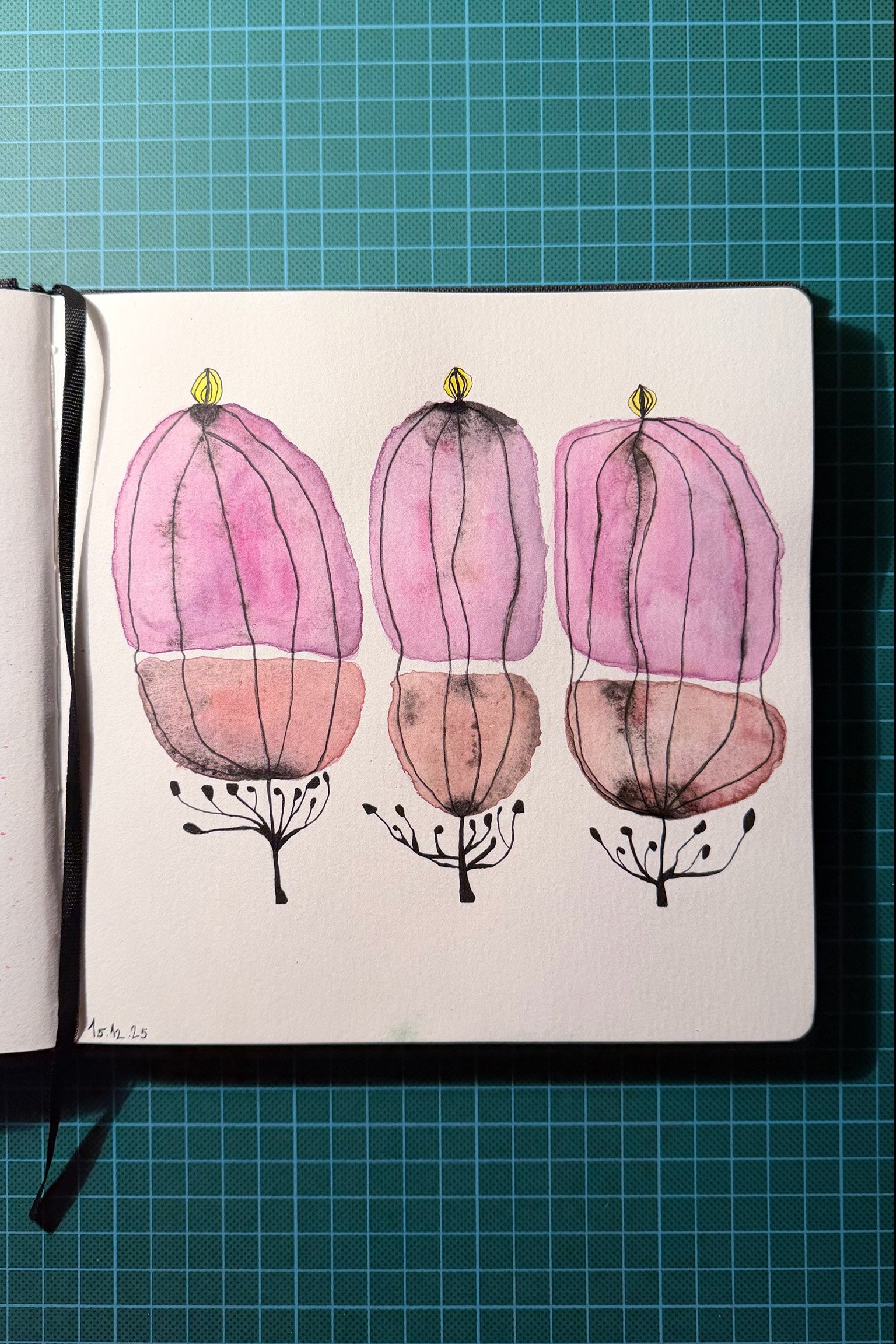 11_abstrakte_blumen_rosa_aquarell-auf-baumwolle_c_tina-berger_2025_hochformat.jpg