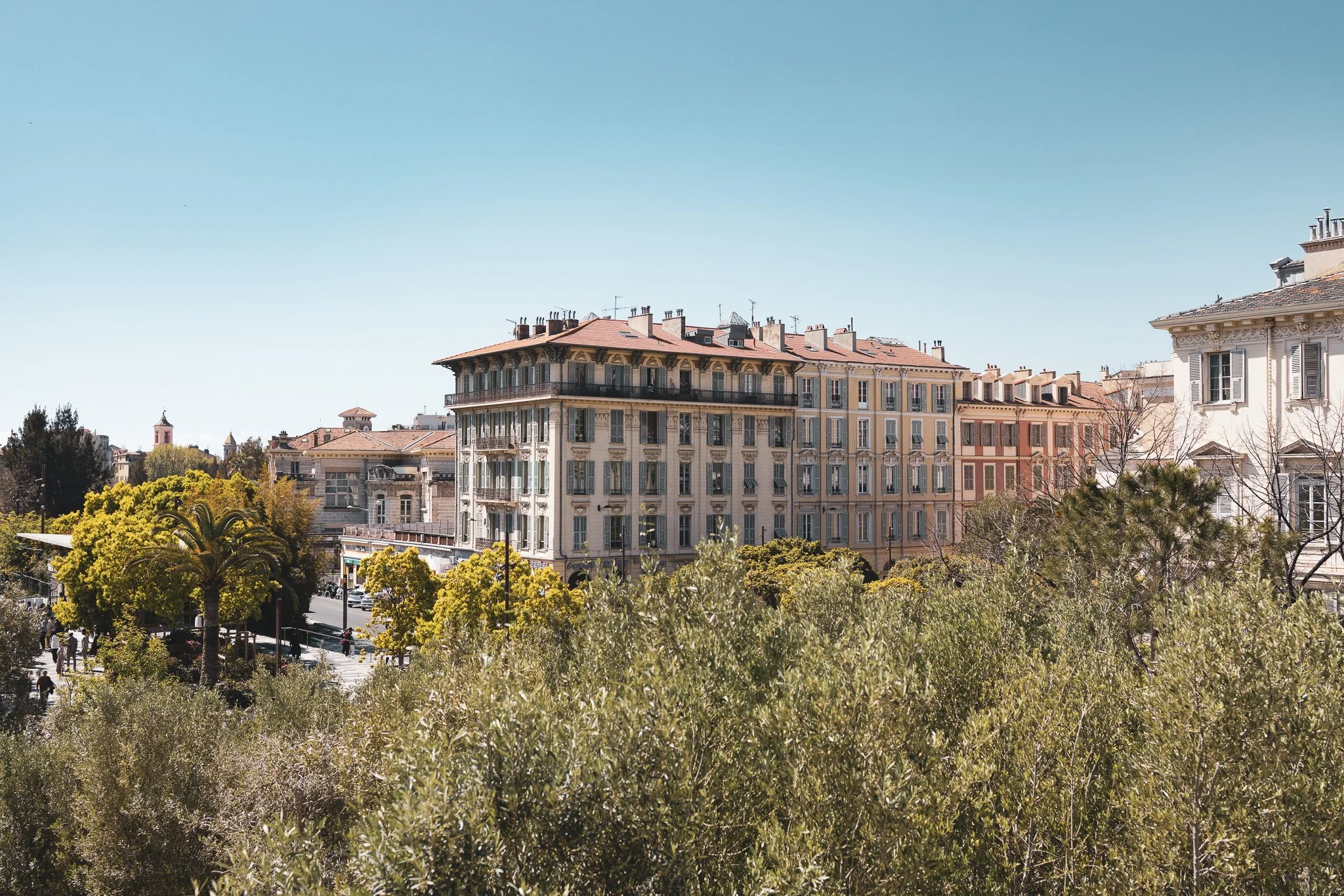 20_haus_nizza_architekturfotografie_c_tina-berger_2026_querformat.jpg