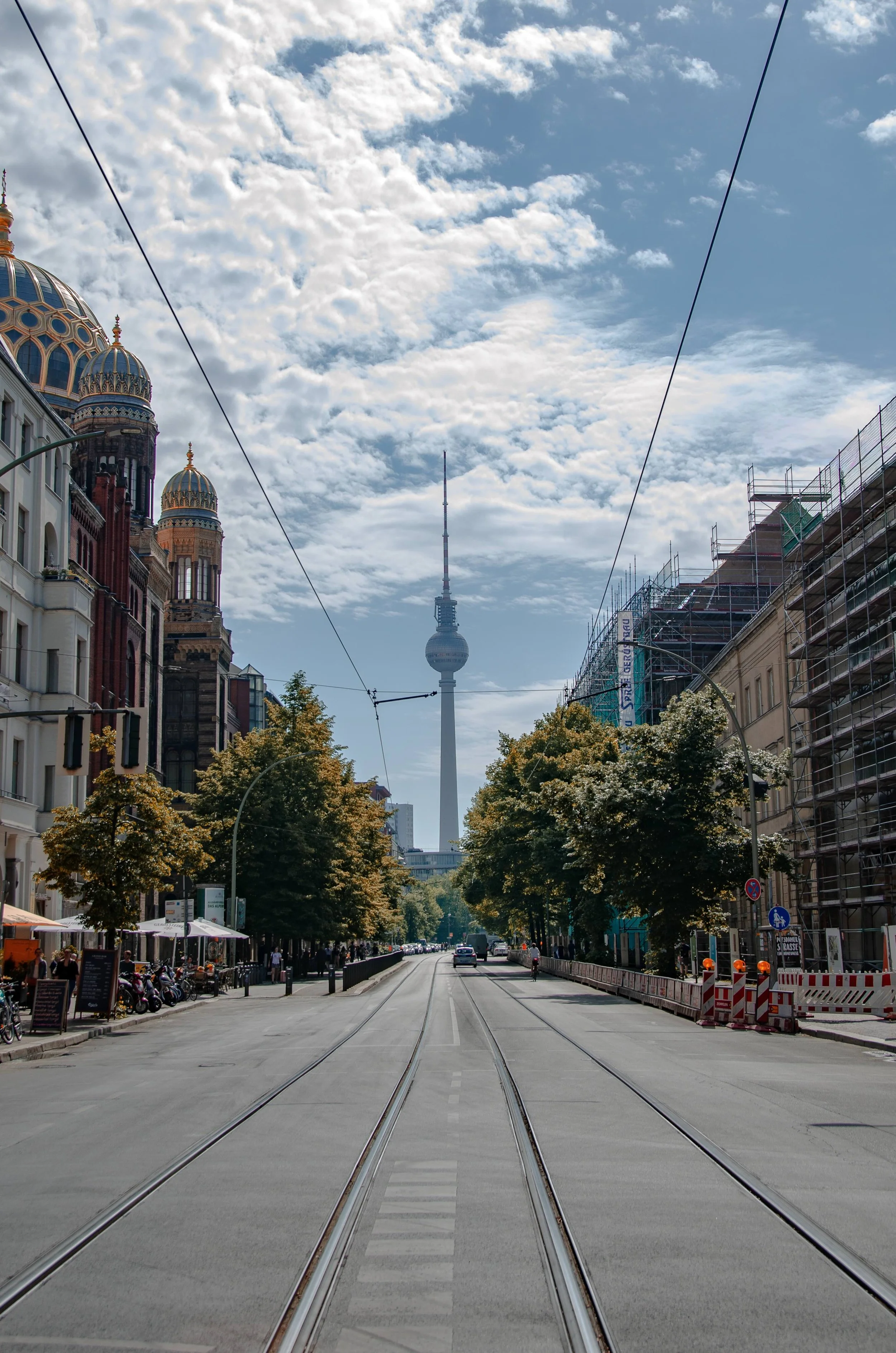 05_oranienburgerstrasse_berlin_c_tina-berger_2018_hochformat.jpeg