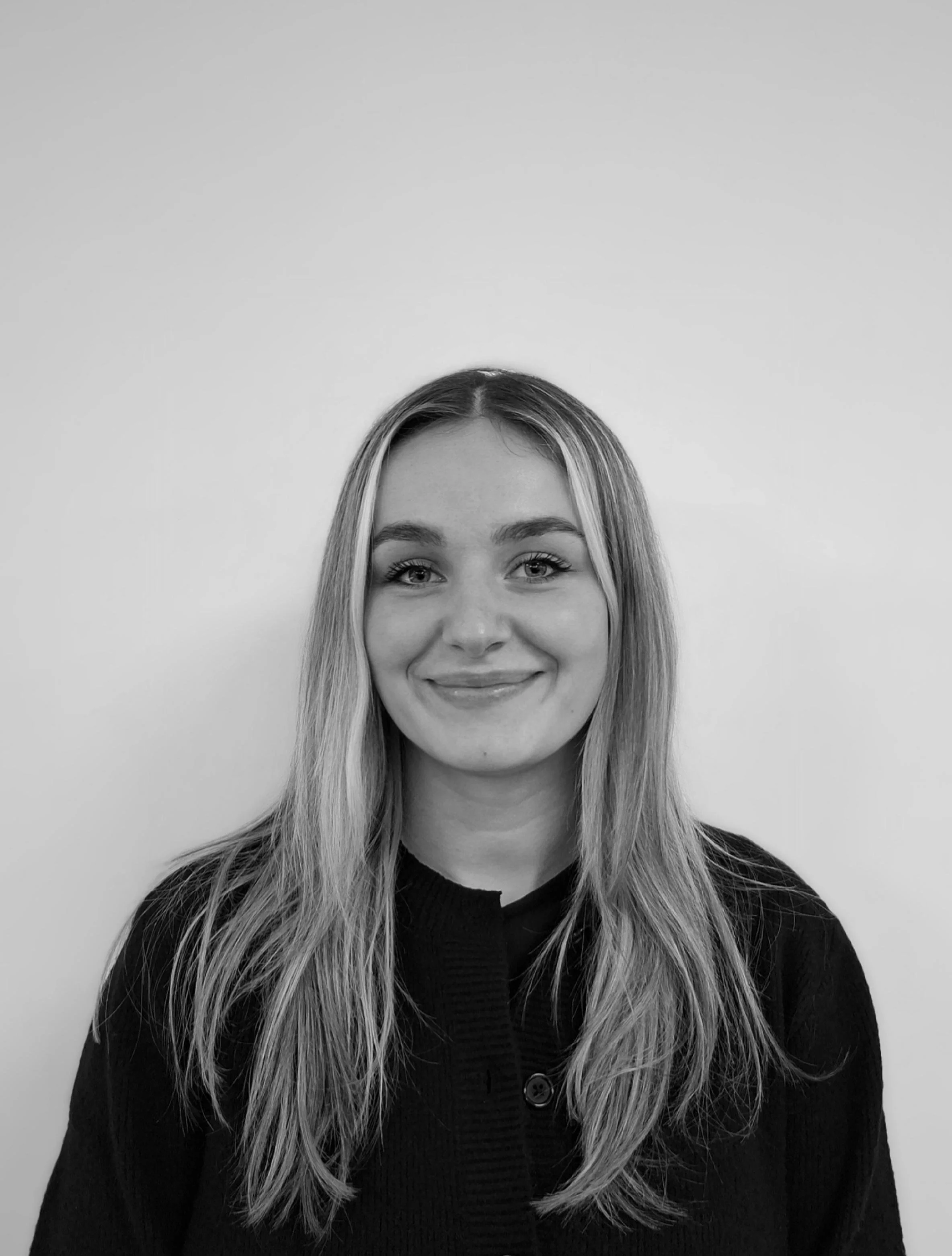 Headshot image of Ellie Slater.