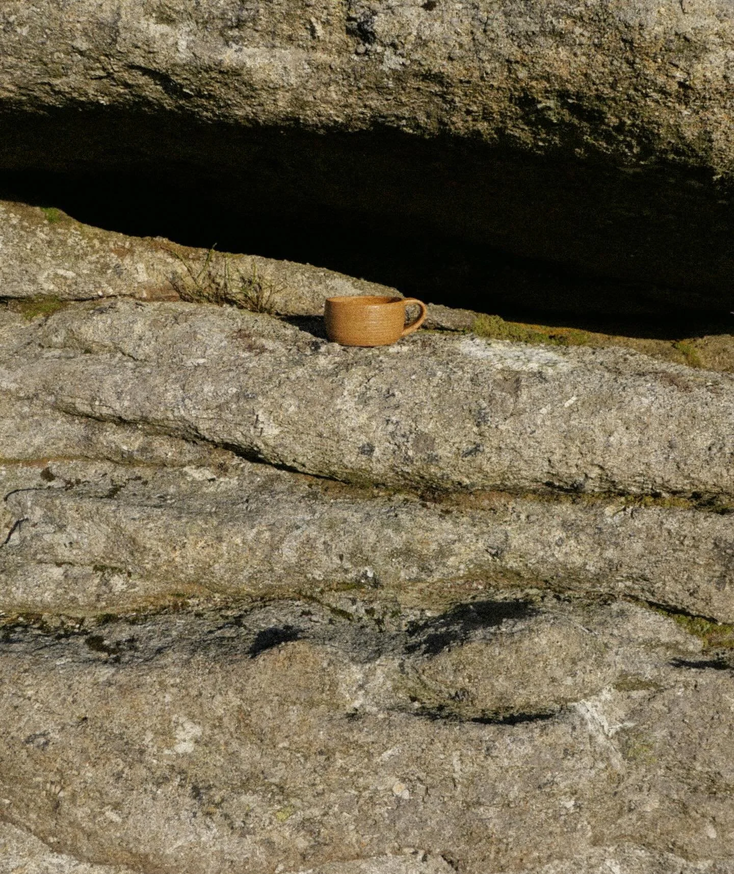 I&rsquo;ve been busy making for my final year craft degree deadlines. Here is one of my recent favourites, a mug inspired by details from Dartmoor&rsquo;s landscapes. Grateful to have some sunny days to start the year 🌞