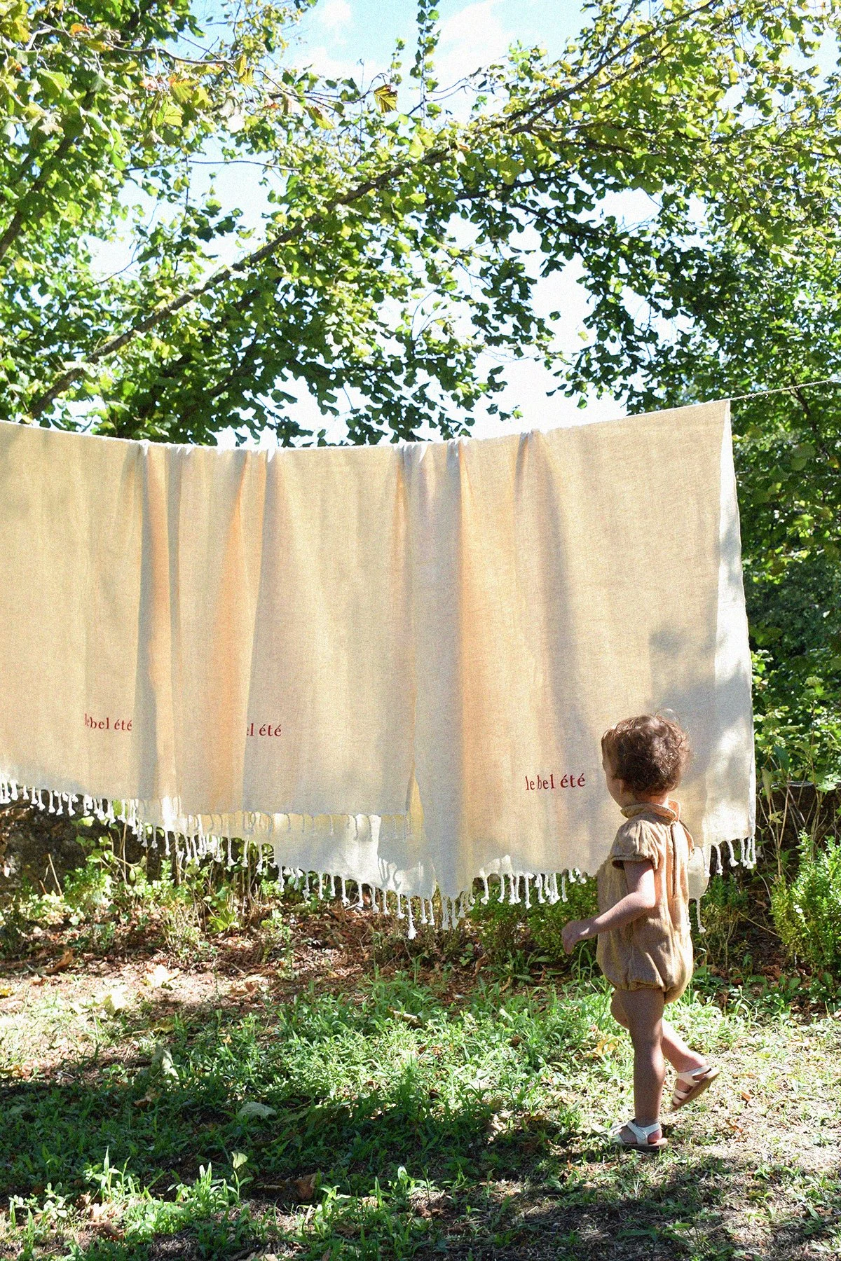 le-bel-ete-serviette-bain-les-bons-details copie.jpg