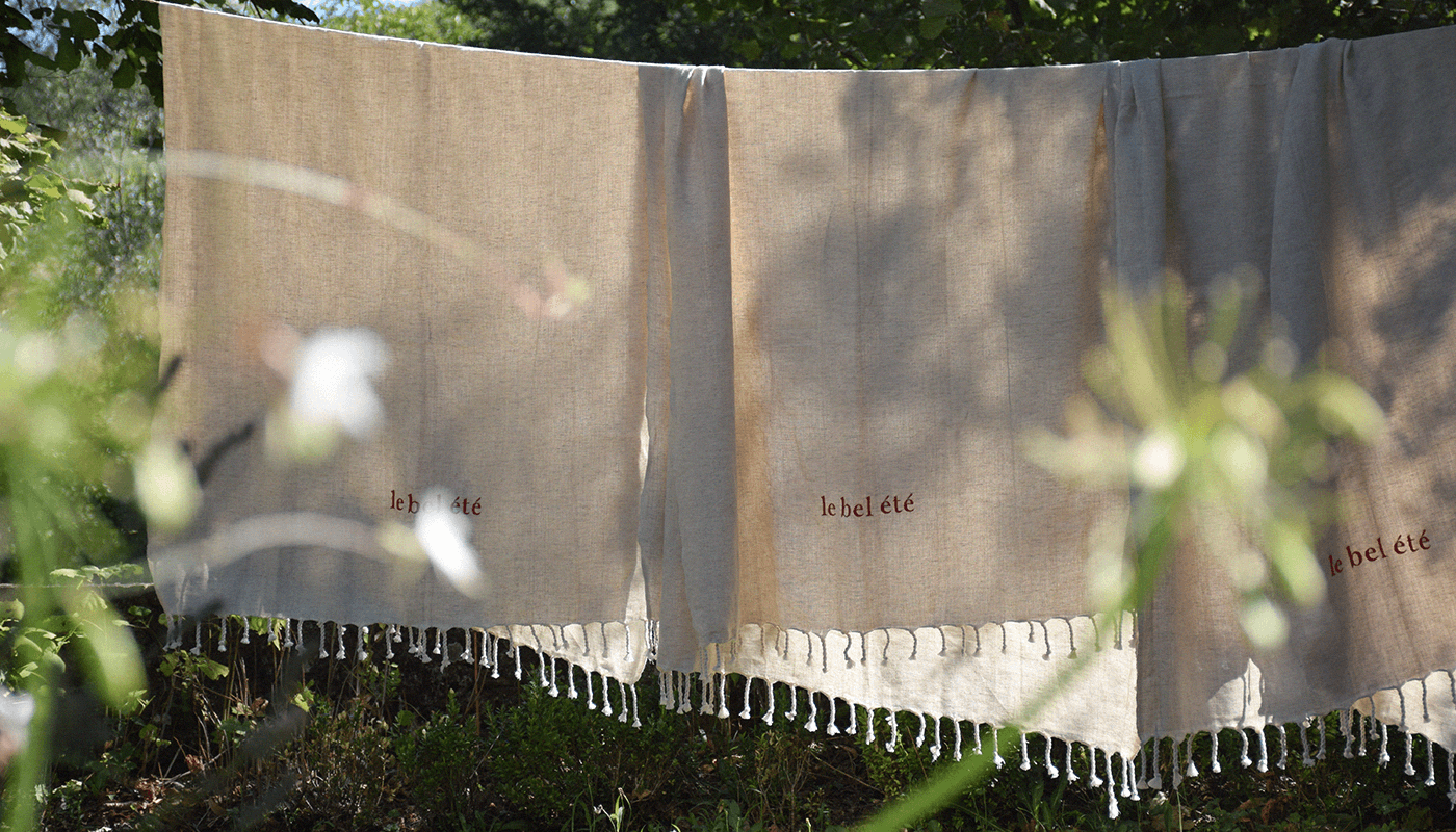 drap-de-bain-lin-le-bel-ete-bazile-provence-studio.png