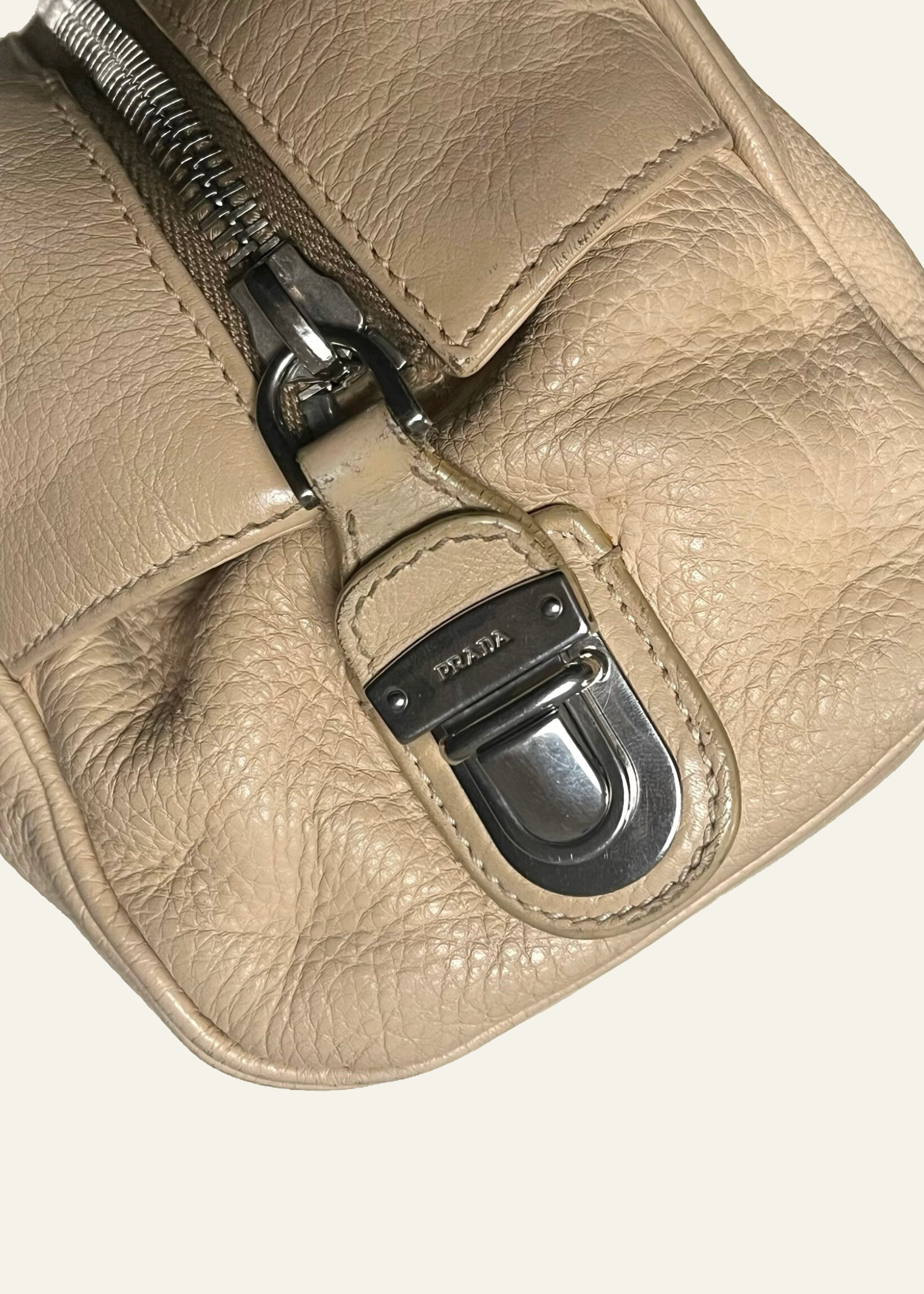 Prada_beige_leather_bag_4.png