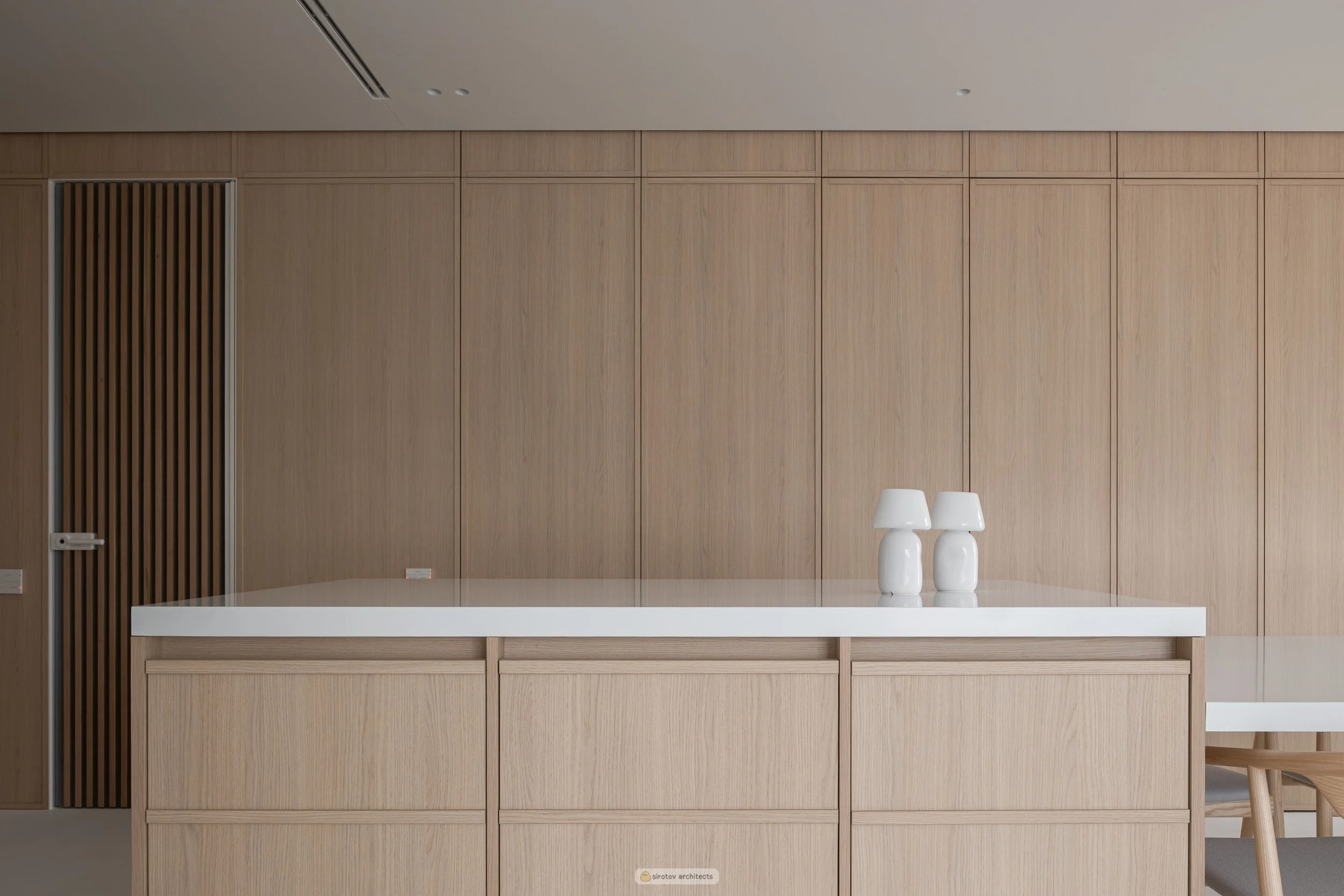 main_kitchen_24.jpg