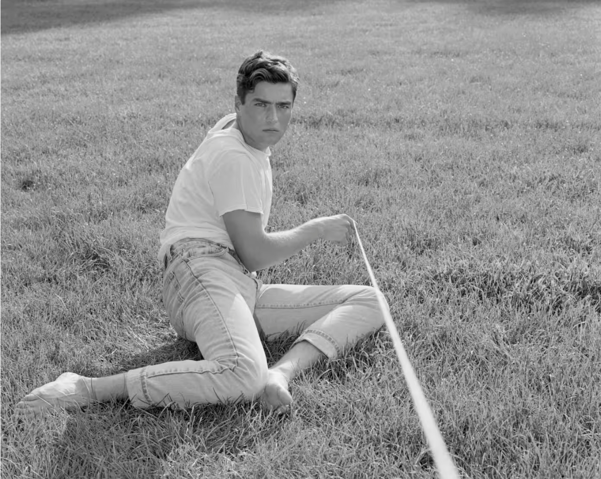 © Roy Mulligan, Tether, 2018