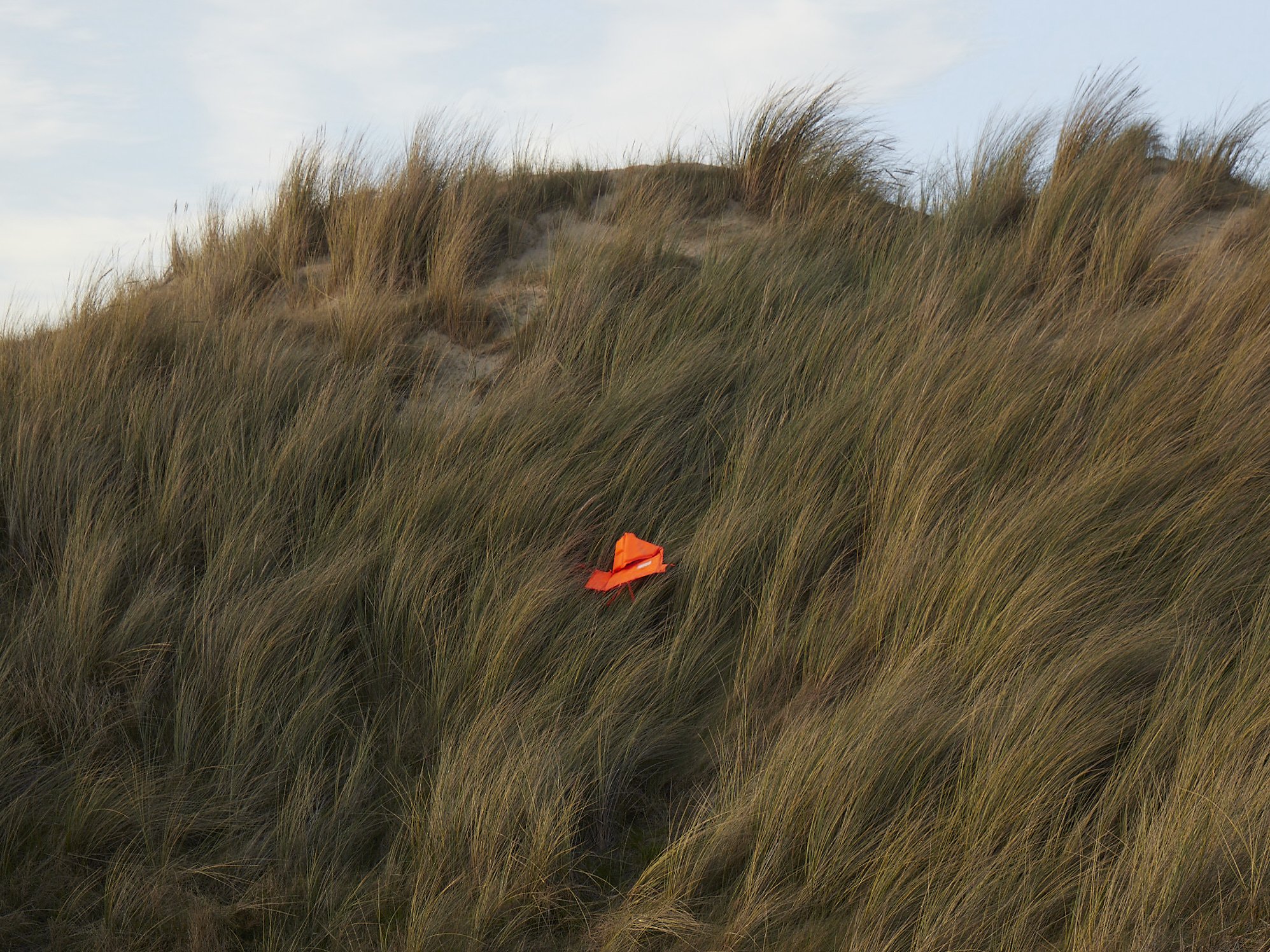 © Zélie Hallosserie, Life Jacket in the dunes