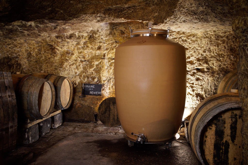 Cave - Domaine de la Renière.jpg