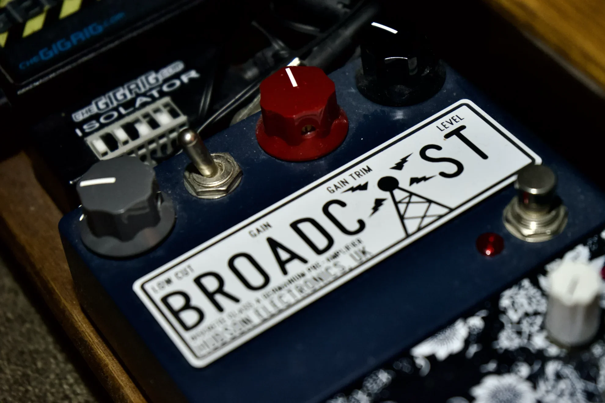 analog mixing equipment