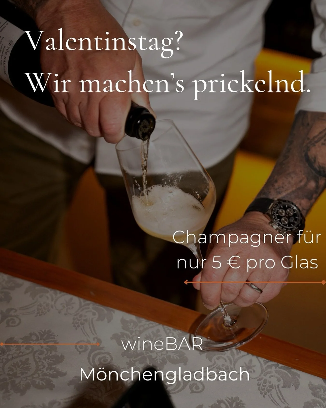 💘🍾 Valentinstag? Wir machen&rsquo;s prickelnd.

F&uuml;r alle Champagne Lover gibt&rsquo;s heute bei uns in der wineBAR M&ouml;nchengladbach:

✨ Champagner f&uuml;r nur 5 &euro; pro Glas ✨

Weil Liebe perlt.
Weil gute Gespr&auml;che besser mit eine