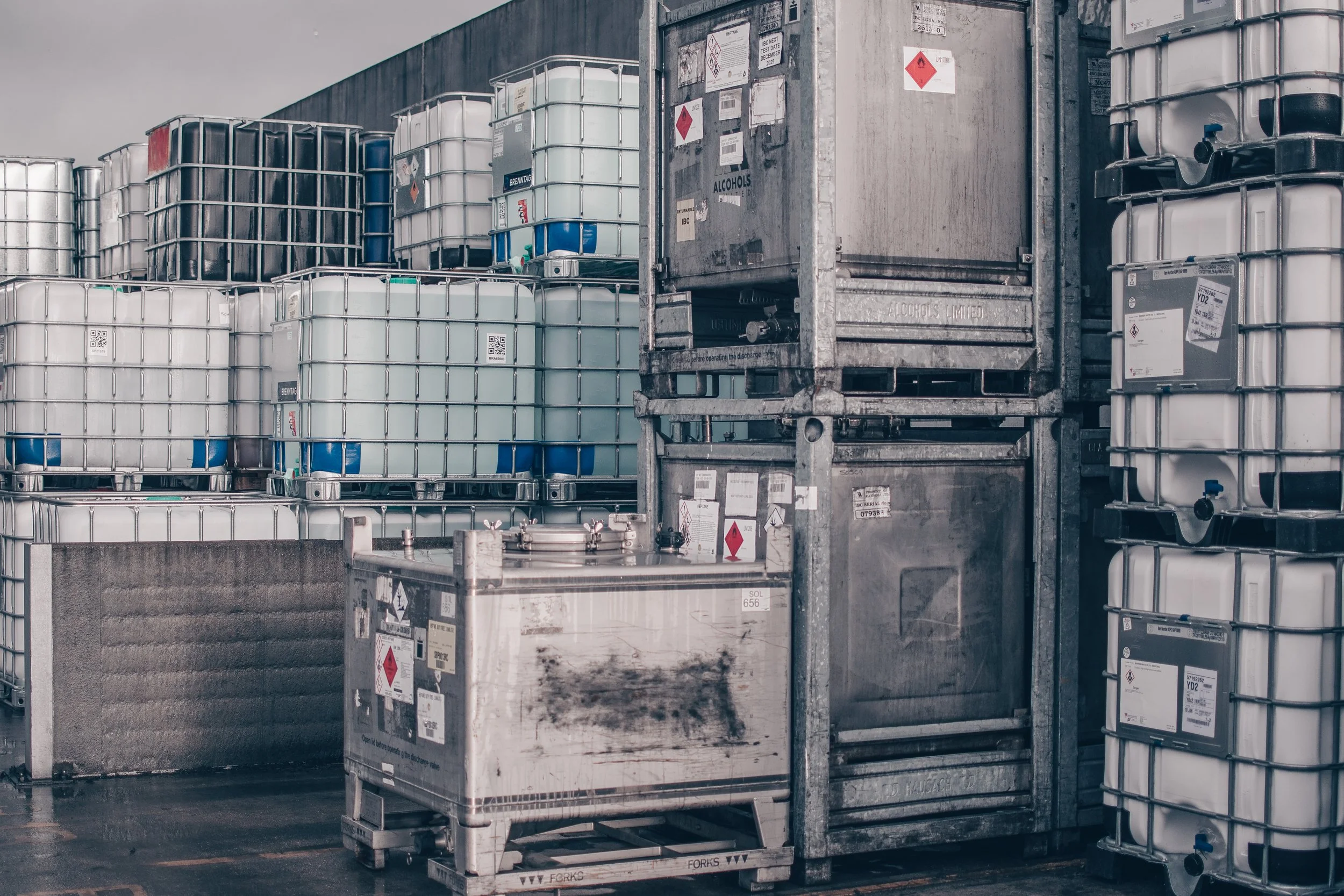 Image of Metal and Plastic IBCs