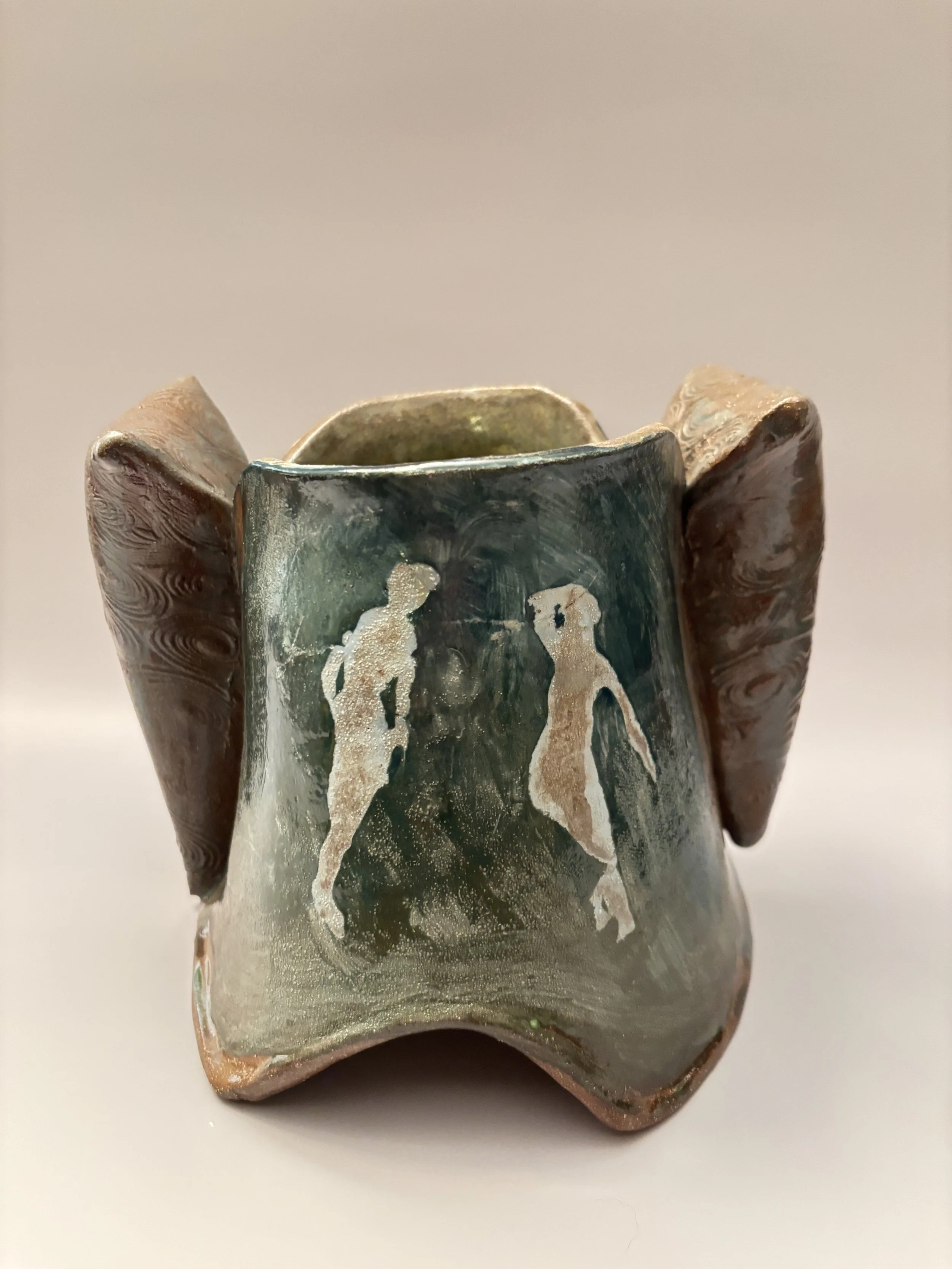 SILHOUETTE IMAGING ON GLAZED VASE