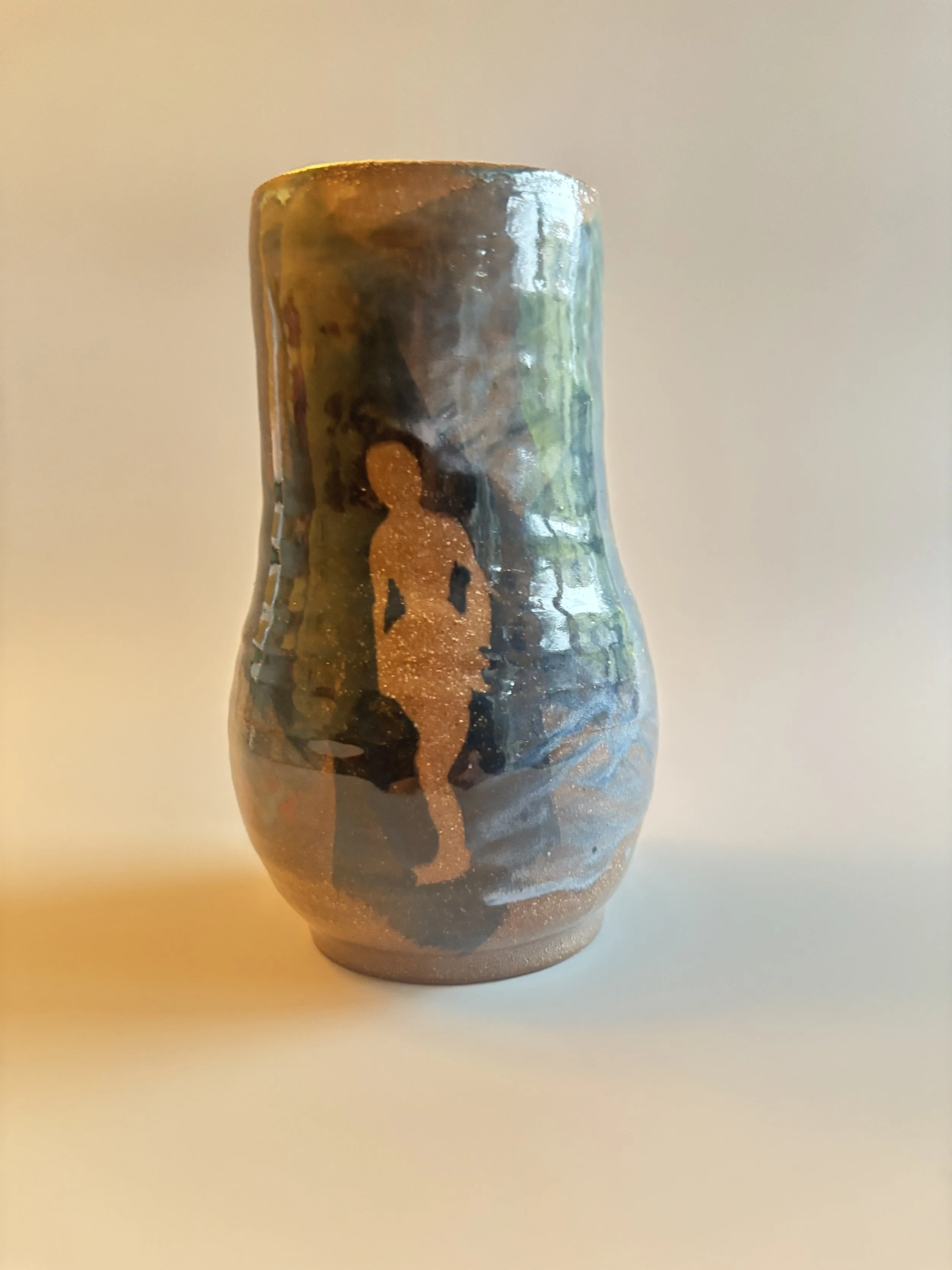 silhouette on glazed vessel