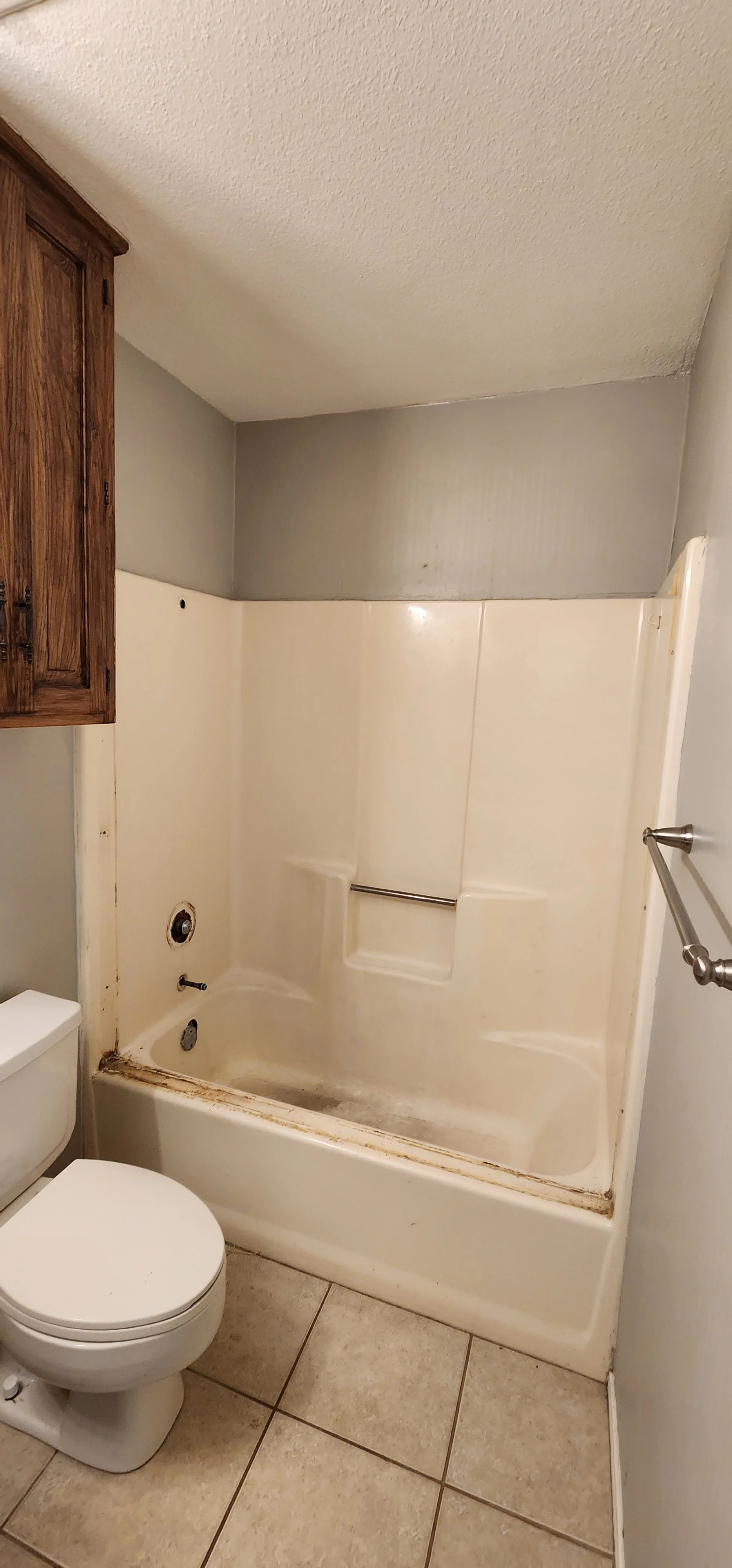 Denton-TX-Bathroom-remodel-before-4.jpg