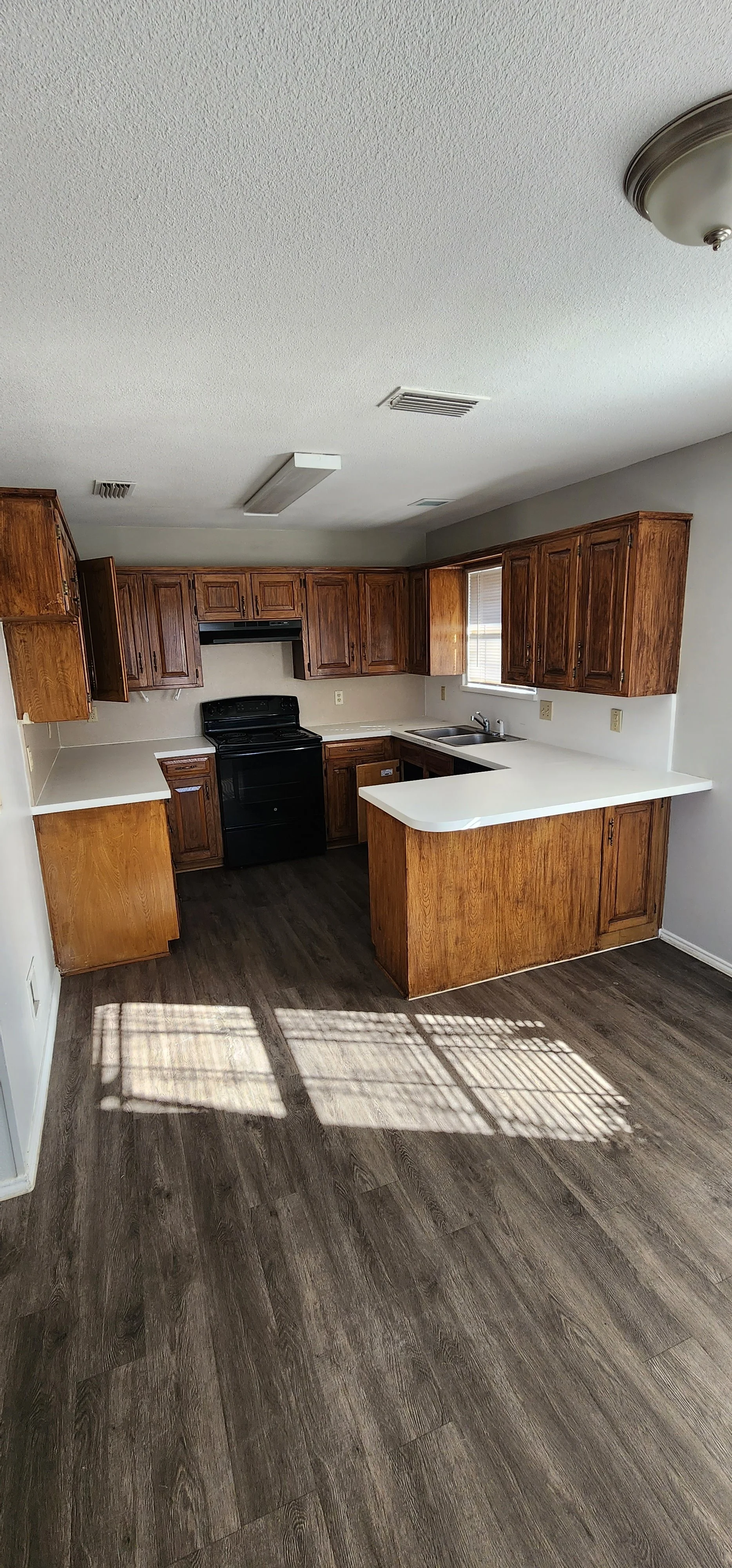 Denton-TX-Kitchen-remodel-before-2.jpg