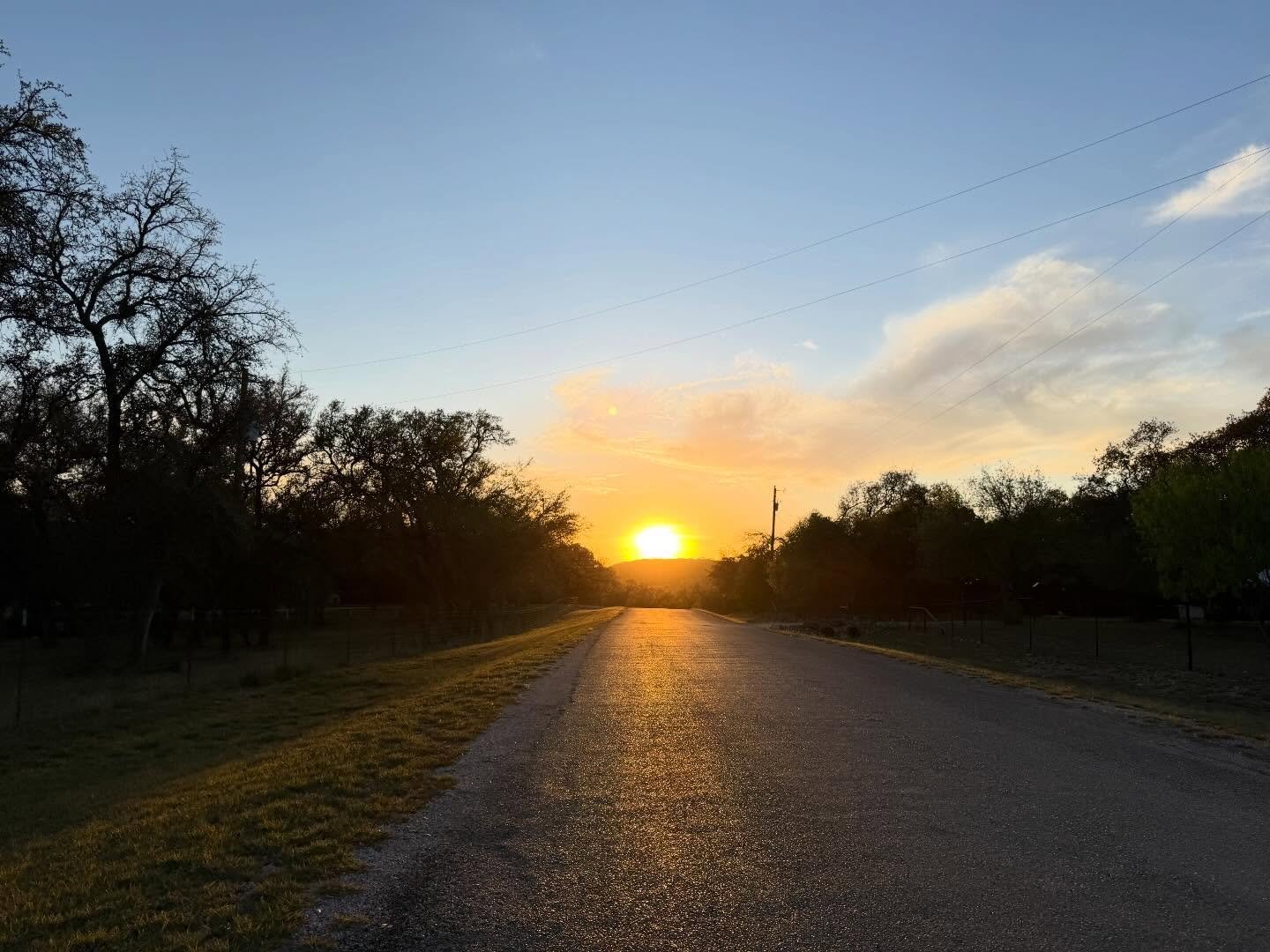 Connecting with nature has many positive effects on your body and brain! ❤️ go for a walk, go to a run, sit outside on a hammock and let out your stress. #sanantonio #banderatexas #nature #connection #counseling