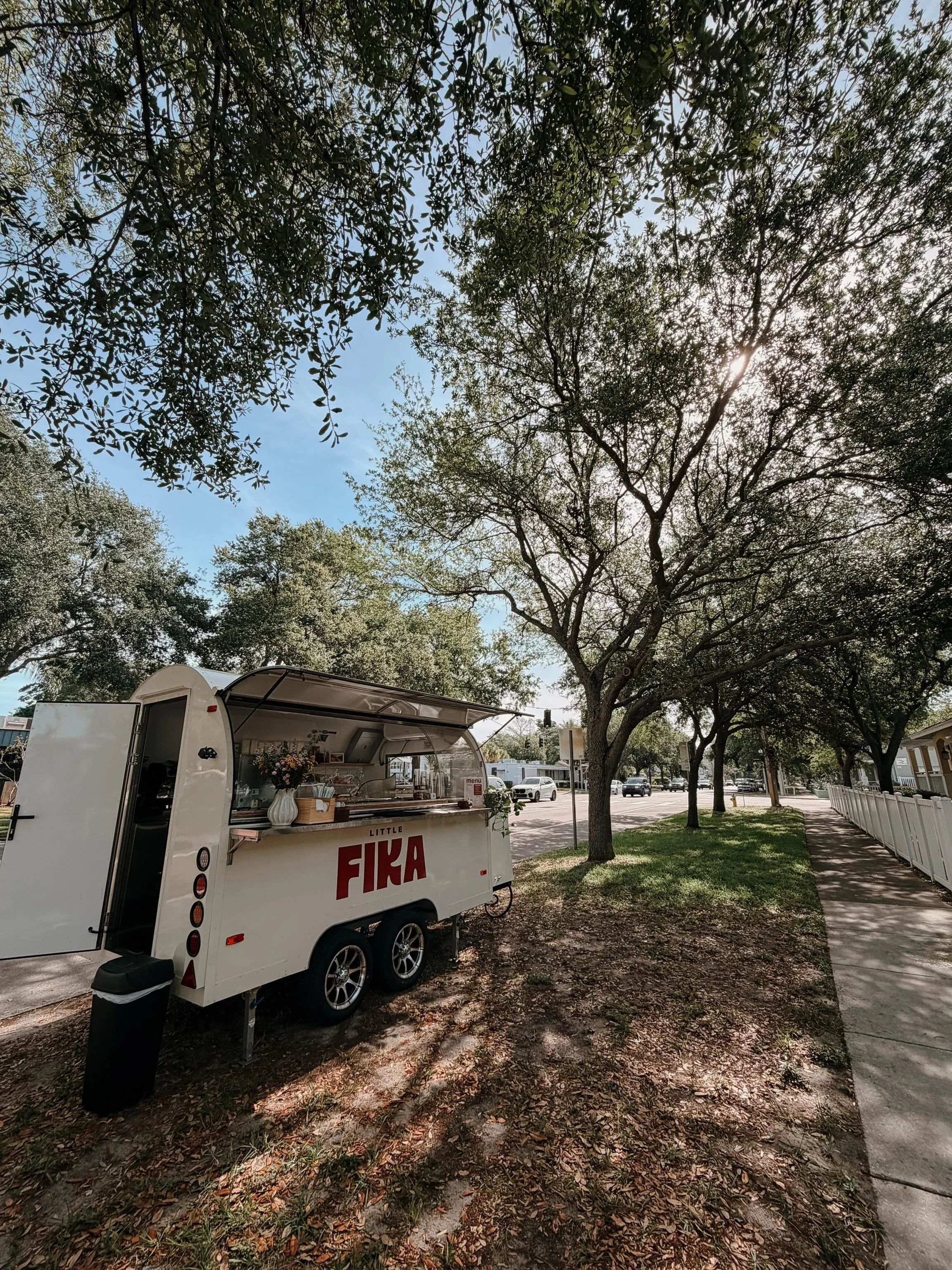 Loved being parked outside of @coastalhousevintage, can&rsquo;t wait to be back on May 20th 10AM-2PM!