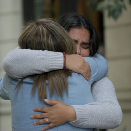 Hola Mamá documentary series investigating illegal adoptions in Chile