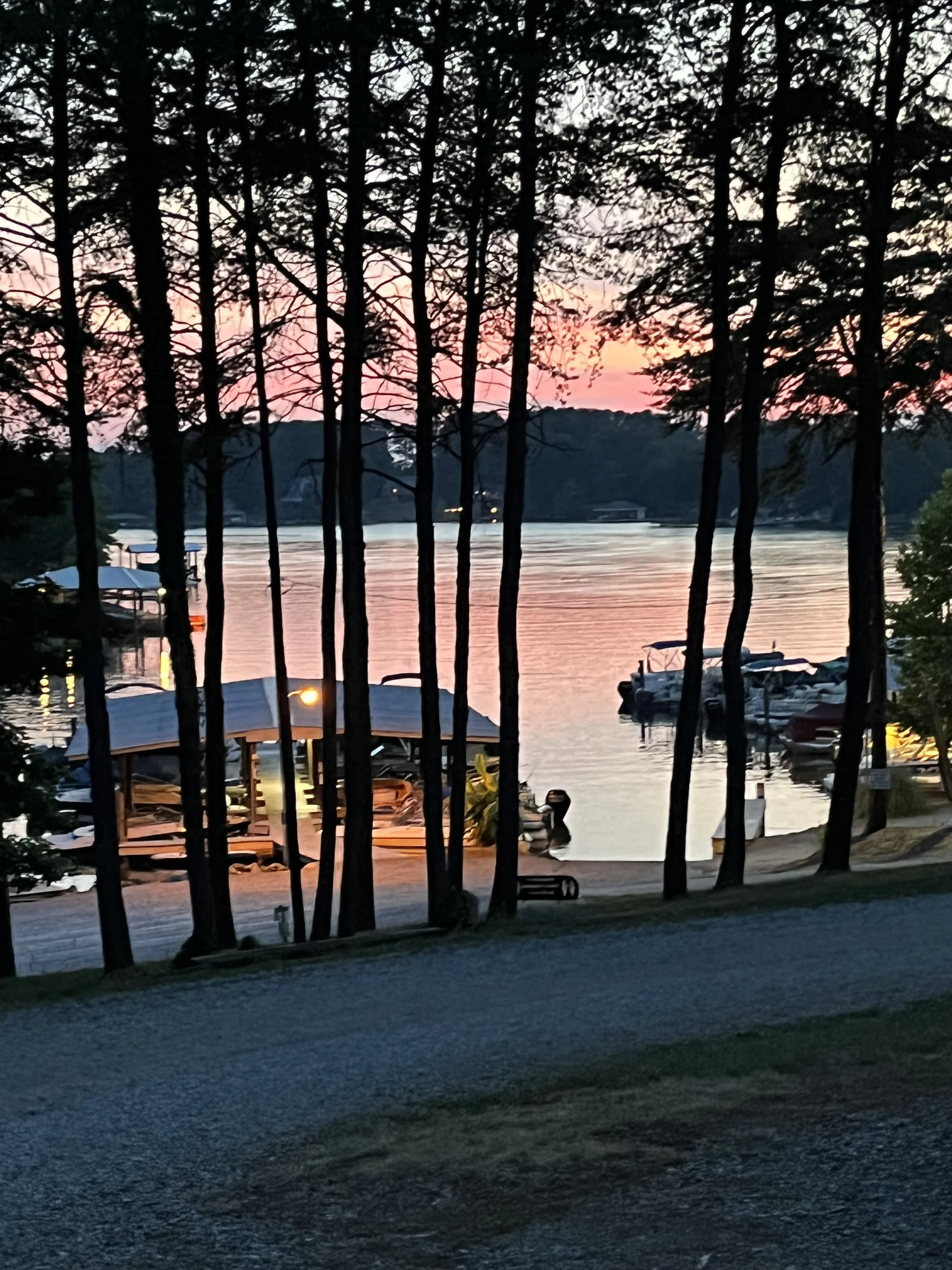 RV camping at Eagles Roost Campground, Smith Mountain Lake Virginia