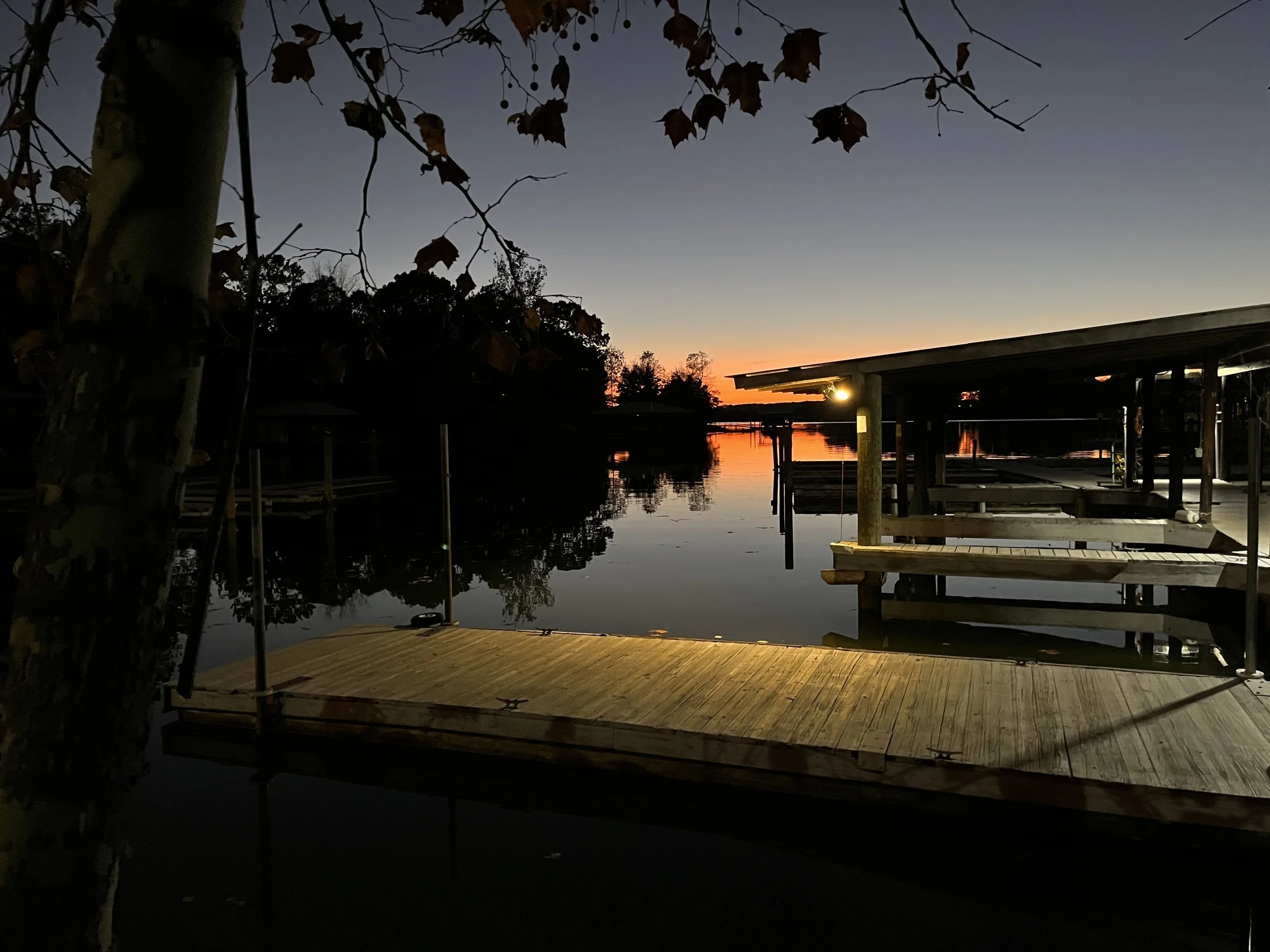 RV camping at Eagles Roost Campground, Smith Mountain Lake Virginia