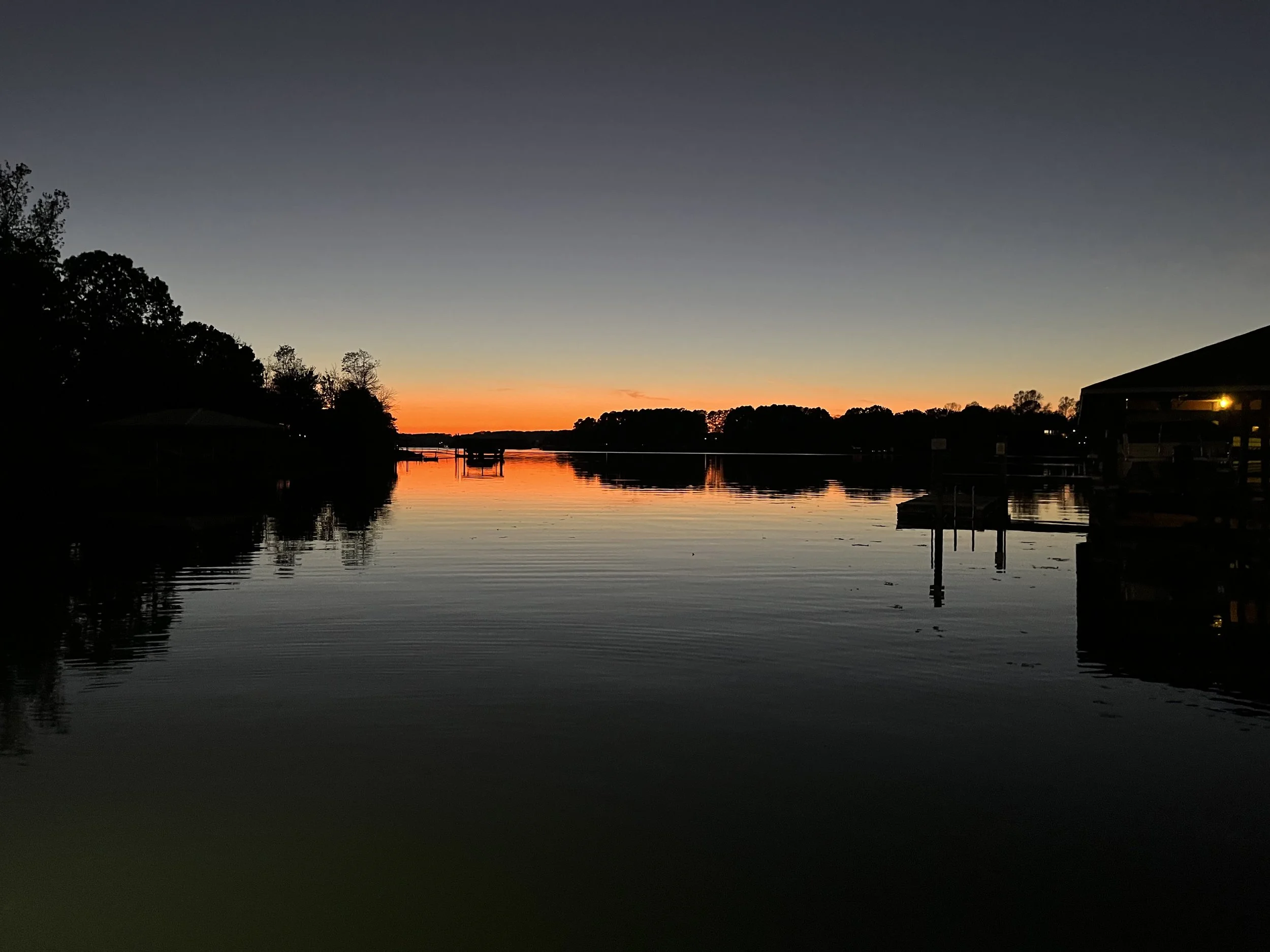 RV camping at Eagles Roost Campground, Smith Mountain Lake Virginia