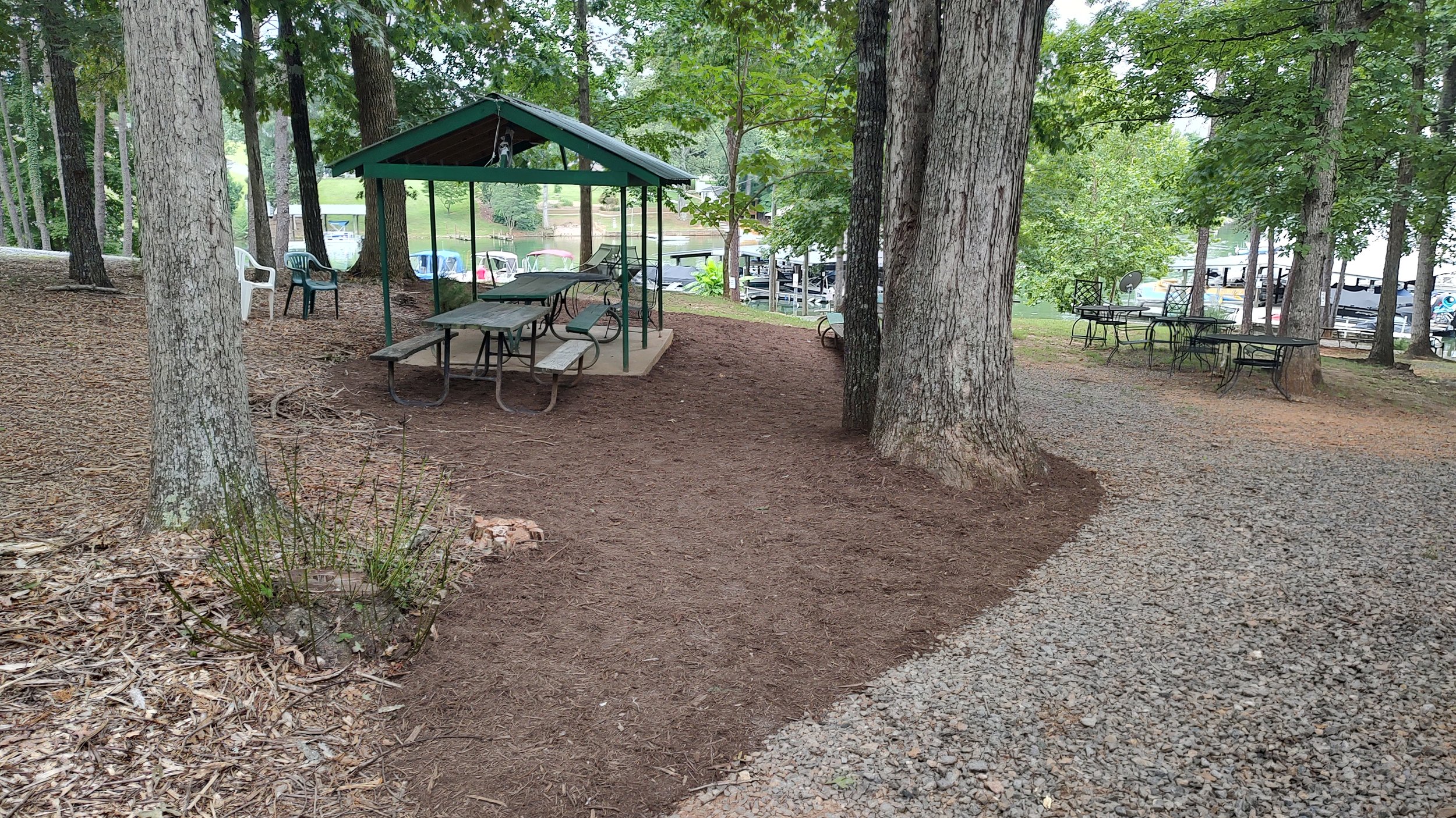 RV camping at Eagles Roost Campground, Smith Mountain Lake Virginia